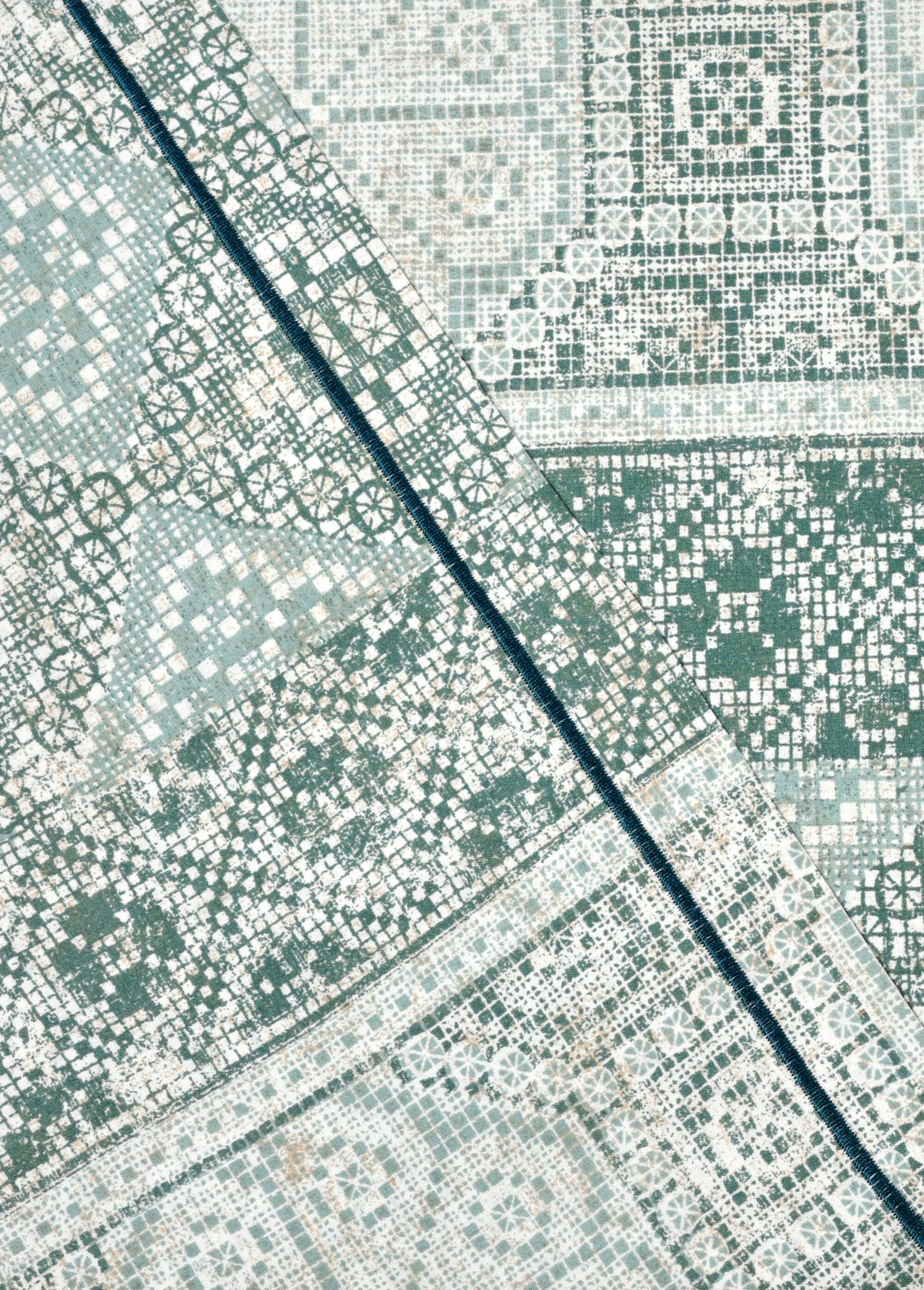 Conjunto_de_cama_de_3_peças_com_capa_de_edredão,_escandinavo_Vert_DO1_slim