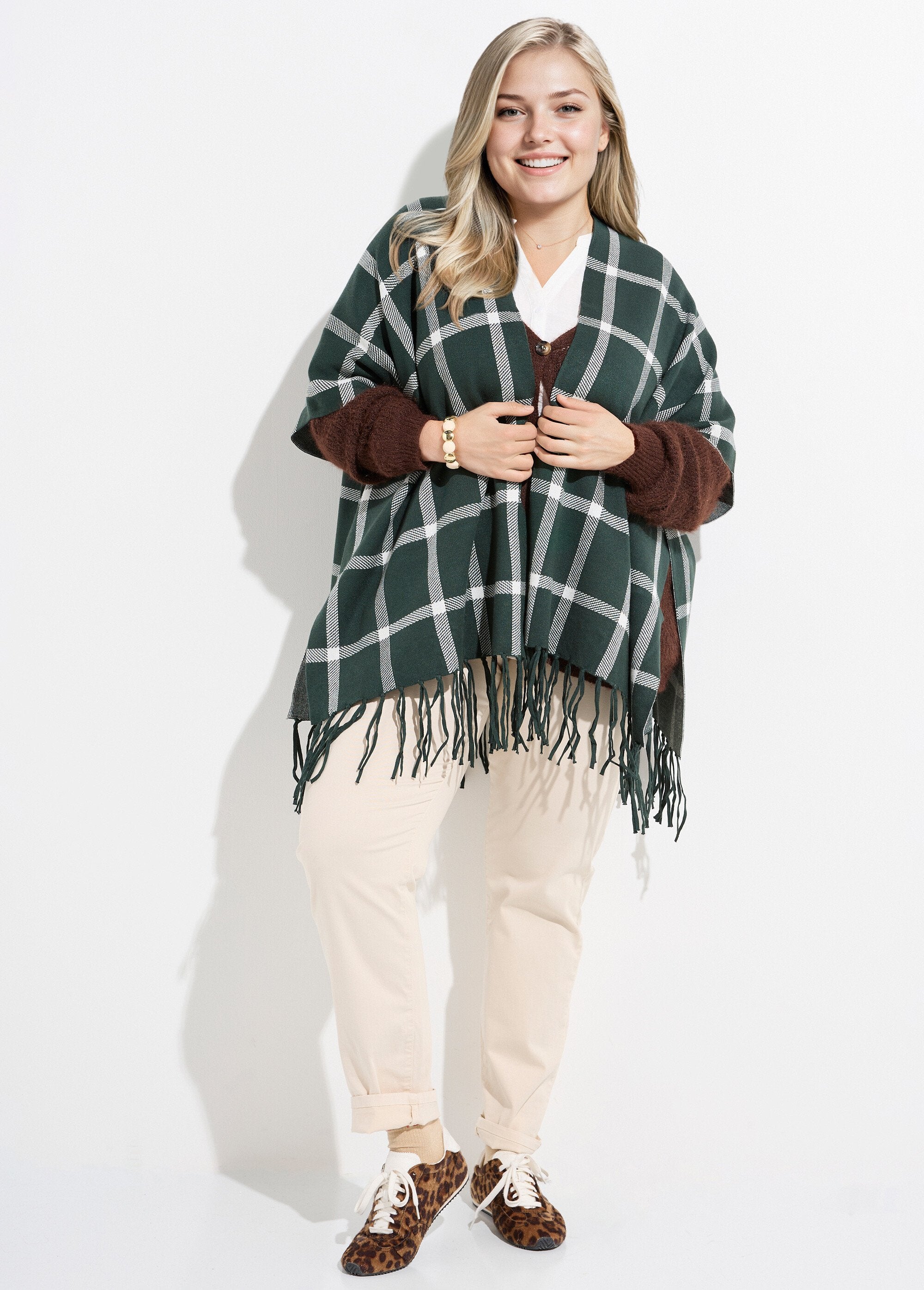 Capa_poncho_em_malha,_padrão_xadrez_Carreaux_vert_SF1_curvy