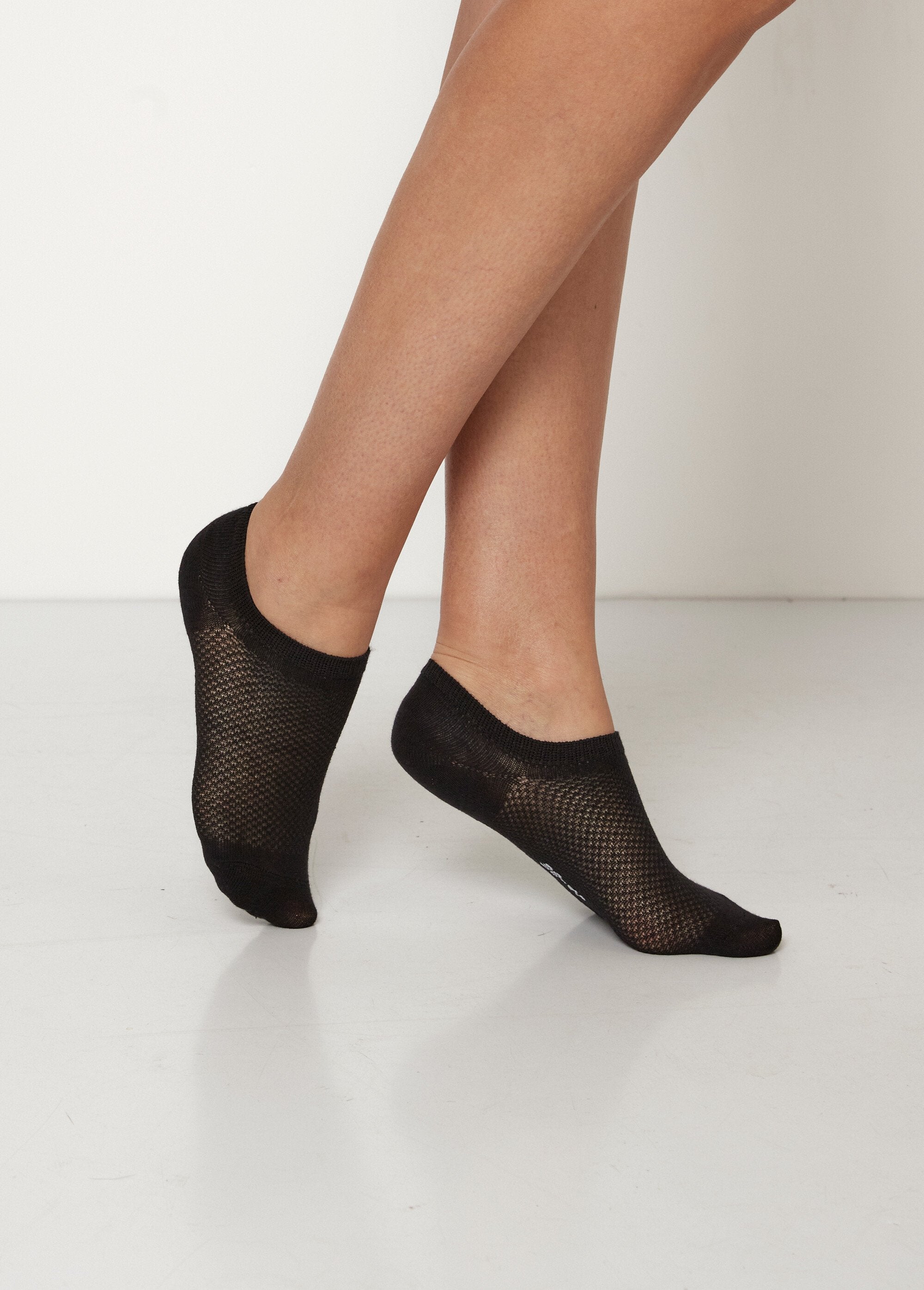 Protetores_de_pés_ricos_em_algodão_Noir_DE1_slim