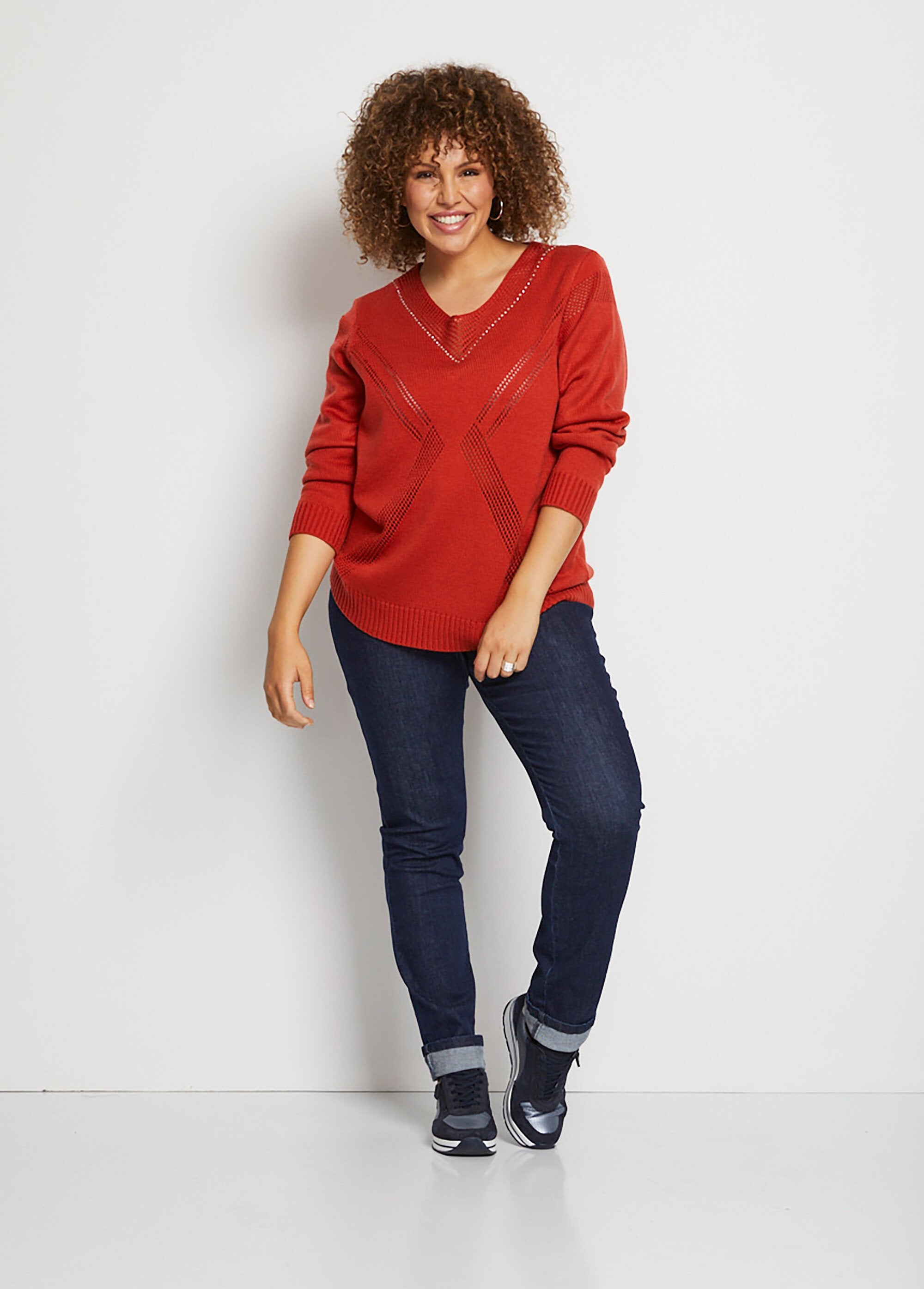 Camisola_de_malha_com_decote_em_V_e_strass_Epice_SF1_curvy