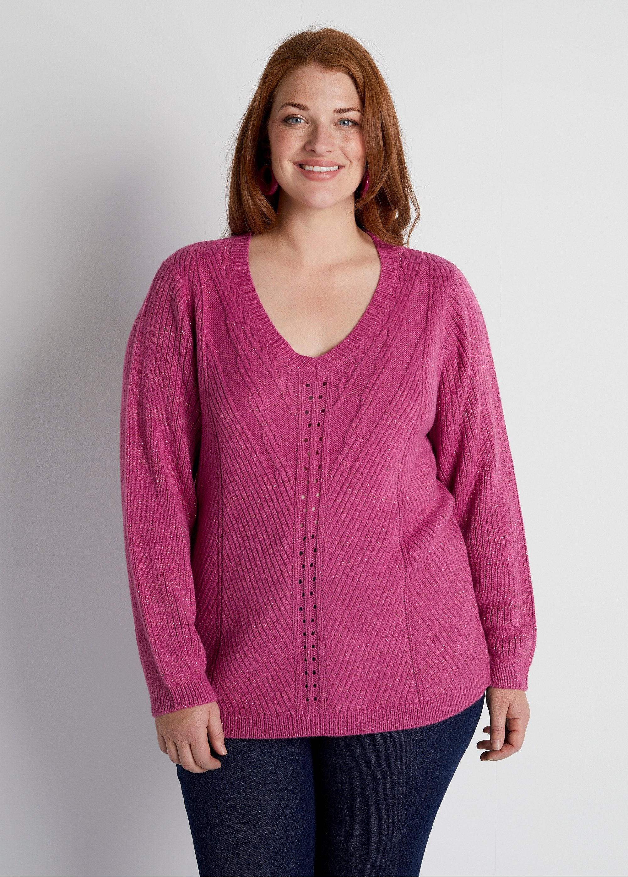 Camisola_de_malha_lisa_com_decote_em_V_Cassis_FA1_curvy