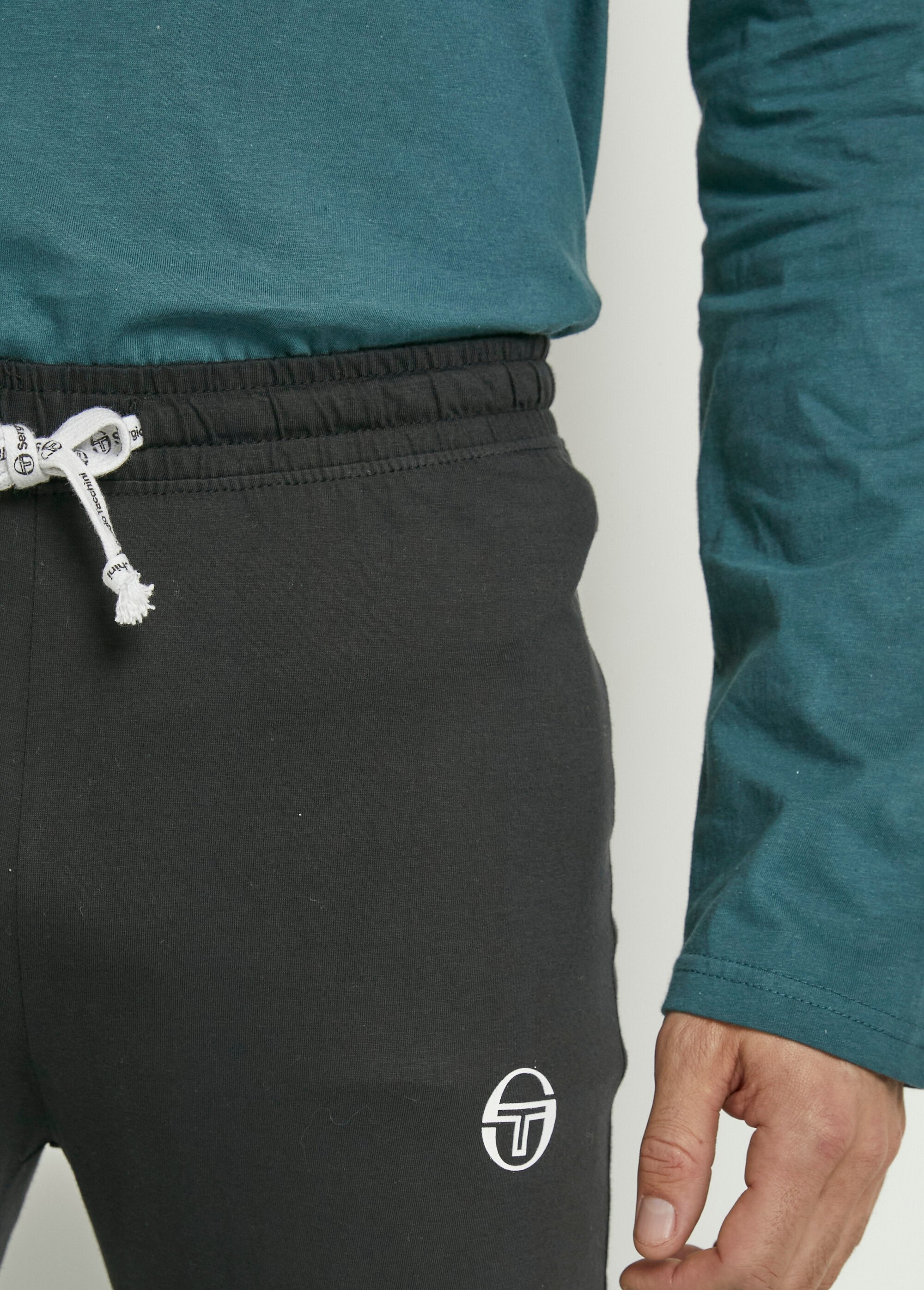 Pijama_listrado_de_manga_comprida_Vert_DE2_slim