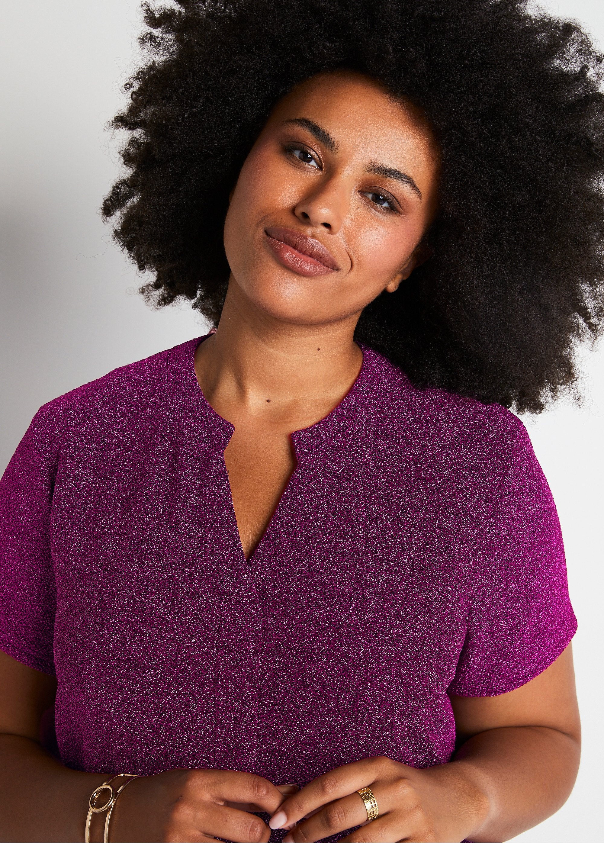 Robe_courte_évasée_maille_brillante_Rose_DE1_curvy