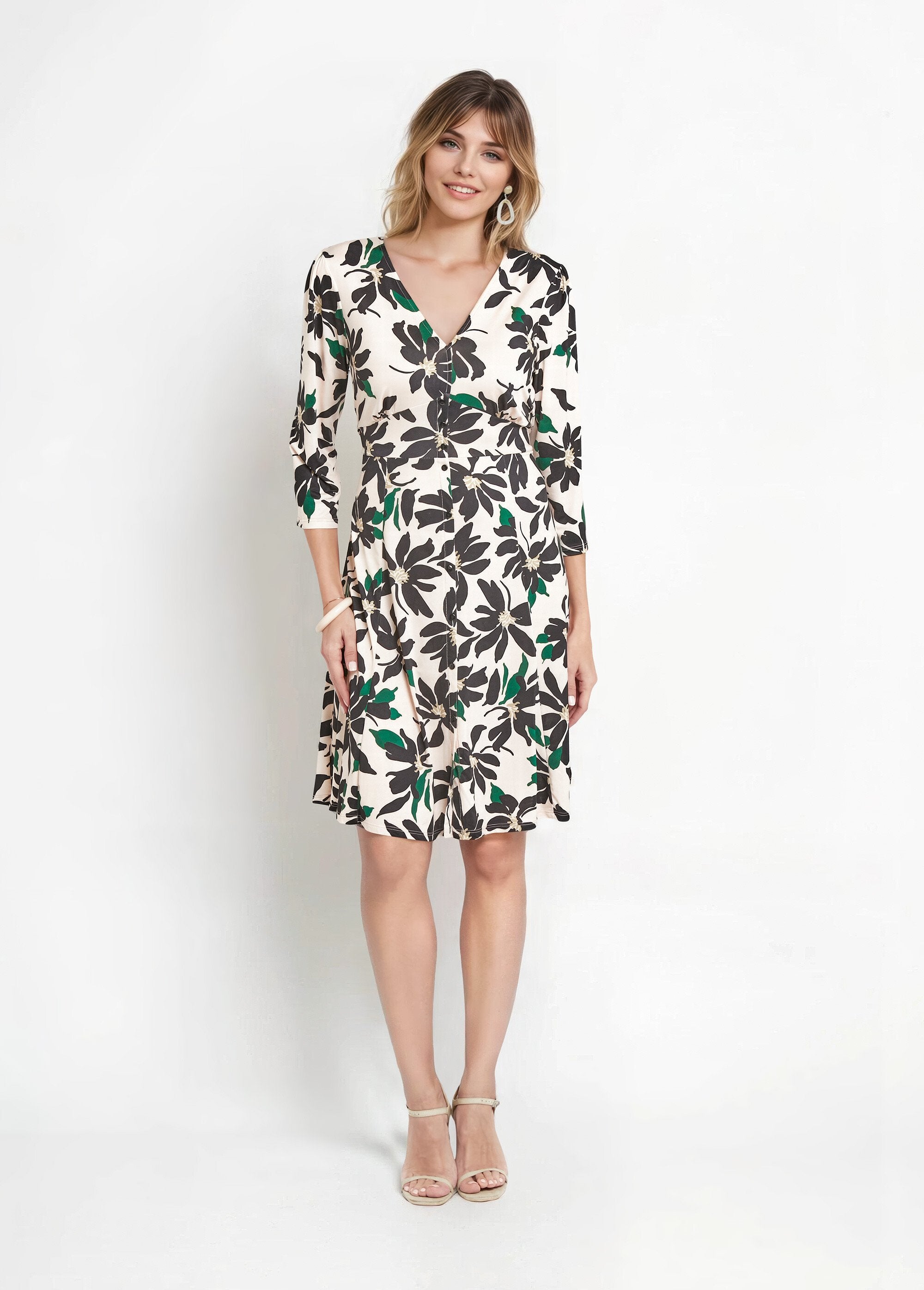 Vestido_floral_abotoado_com_decote_em_V_e_mangas_3/4_Beige_et_noir_FA1_slim