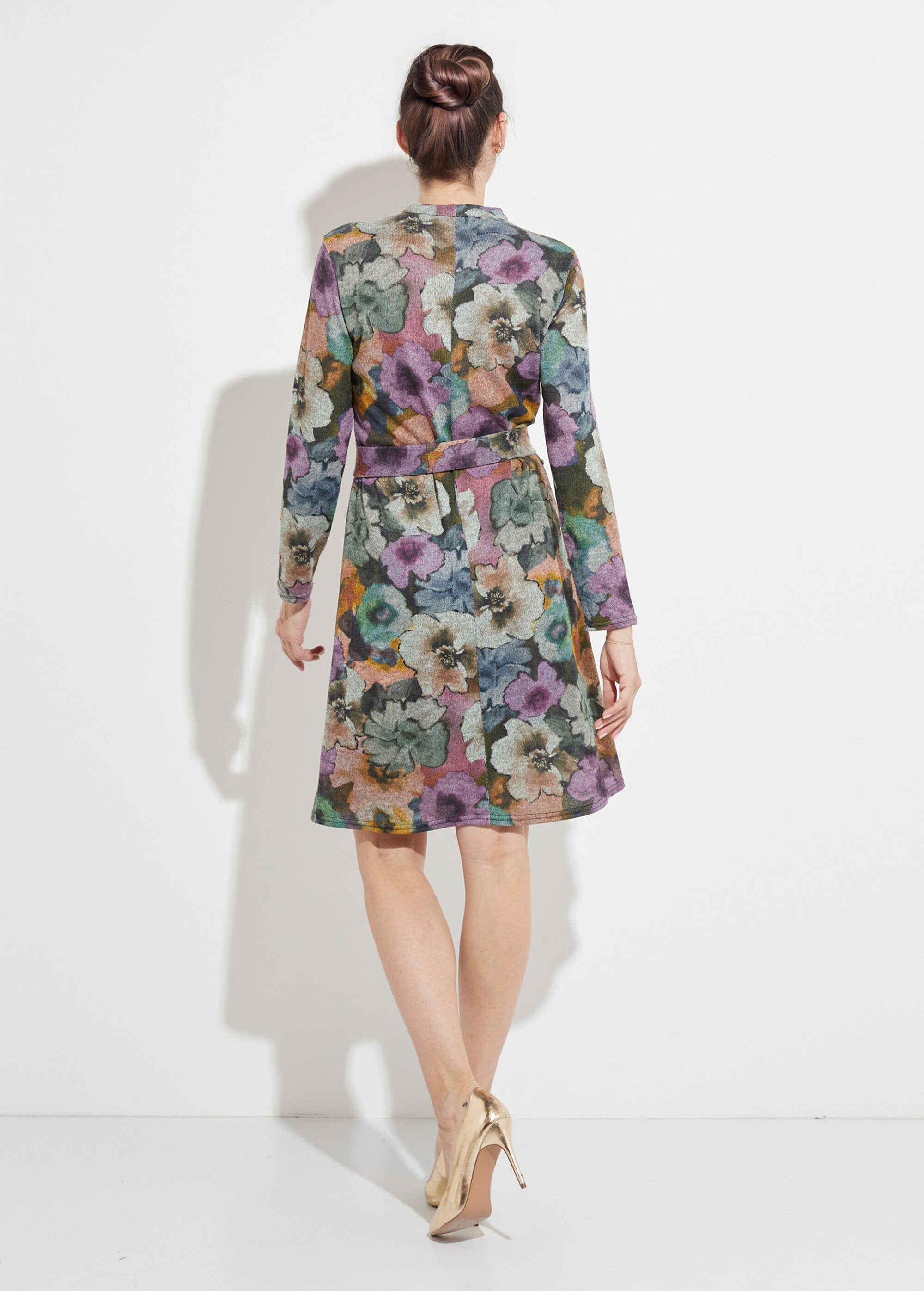 Vestido_reto_estampado_com_cinto_e_gola_alta_em_malha_quentinha_Gris_et_parme_DO1_slim