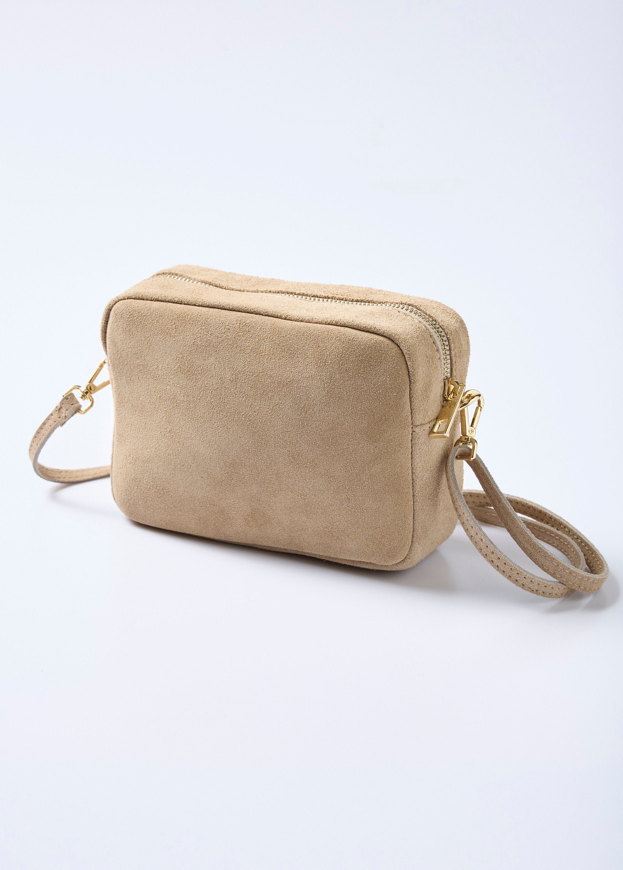 Bolsa_retangular_em_nobuck_e_couro_metalizado_Beige_et_dore_DO1_slim