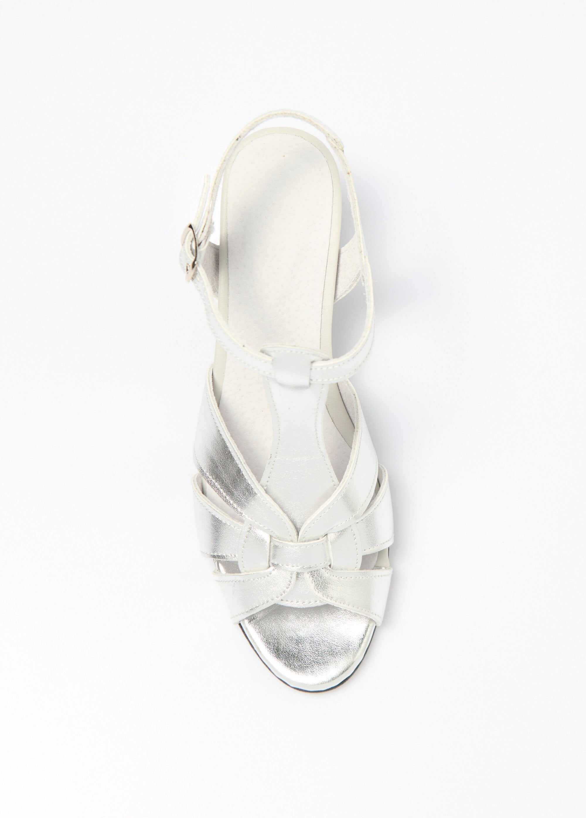 Sandálias_de_salto_alto_com_tiras_cruzadas_e_largura_confortável_Argente_OV1_slim