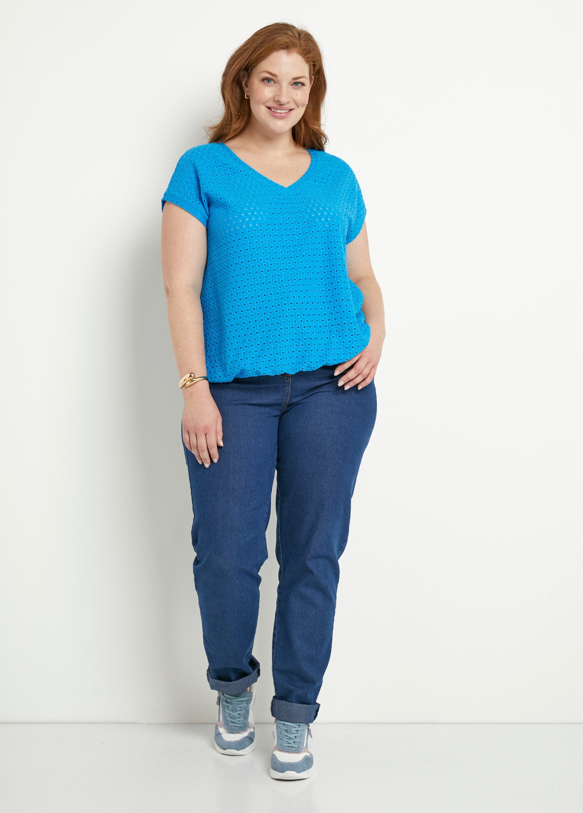 Camiseta_solta_com_blusa_curta_lisa_decote_em_V_Turquoise_SF1_curvy