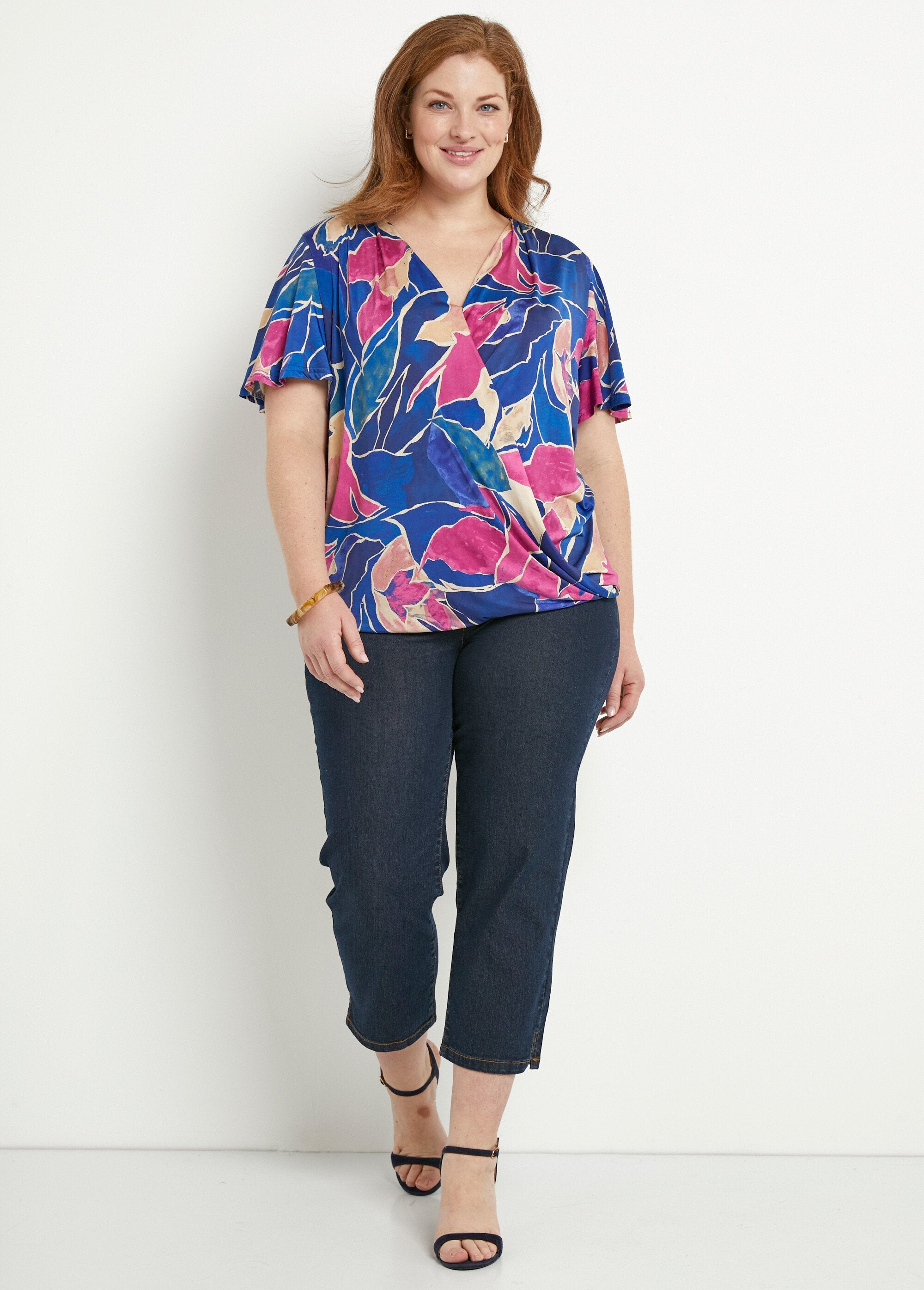 T-shirt_comprida_com_blusa_floral_Bleu_et_rose_SF1_curvy
