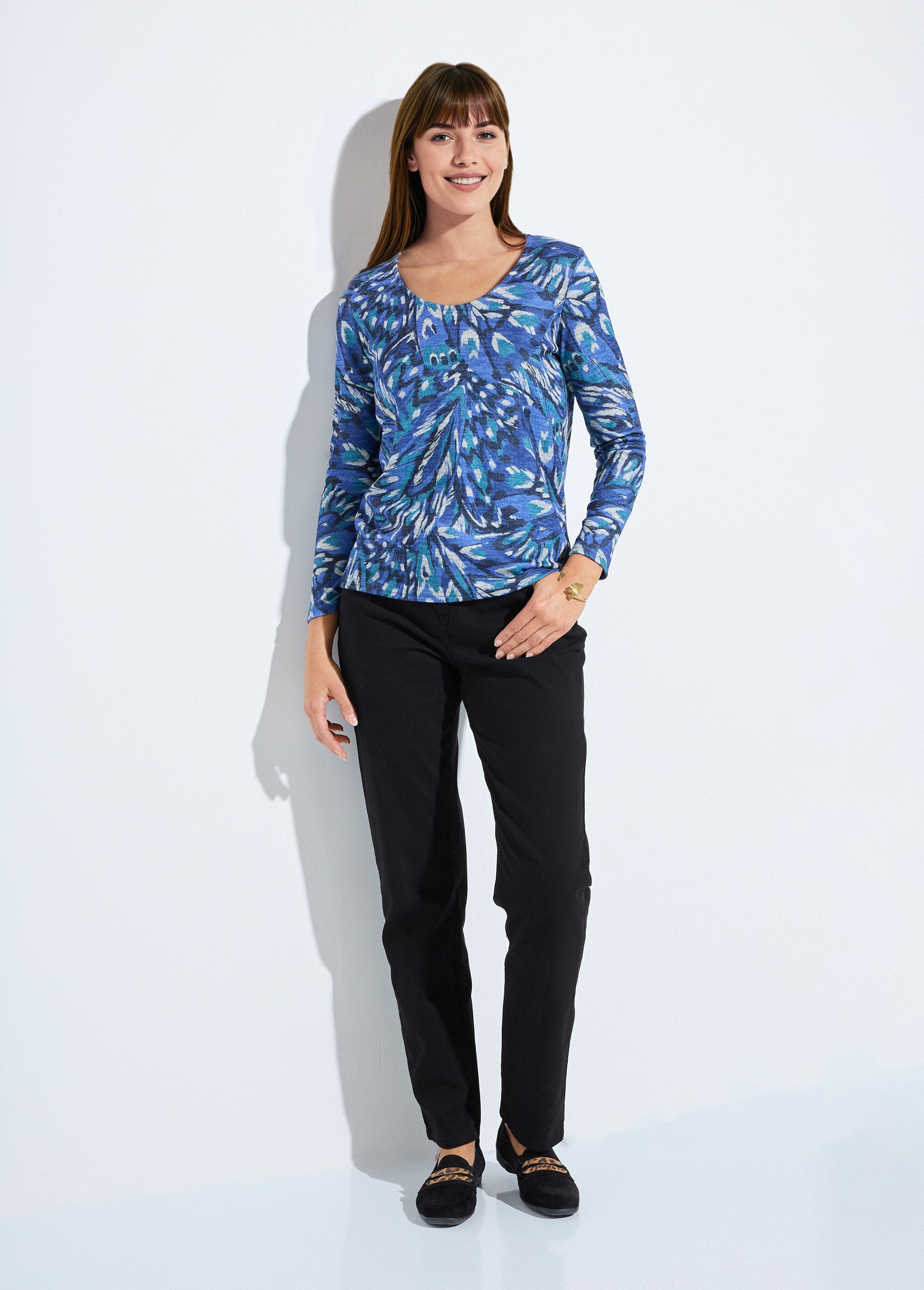 Camiseta_estampada_com_gola_redonda_e_quentinha_Imprime_bleu_SF1_slim