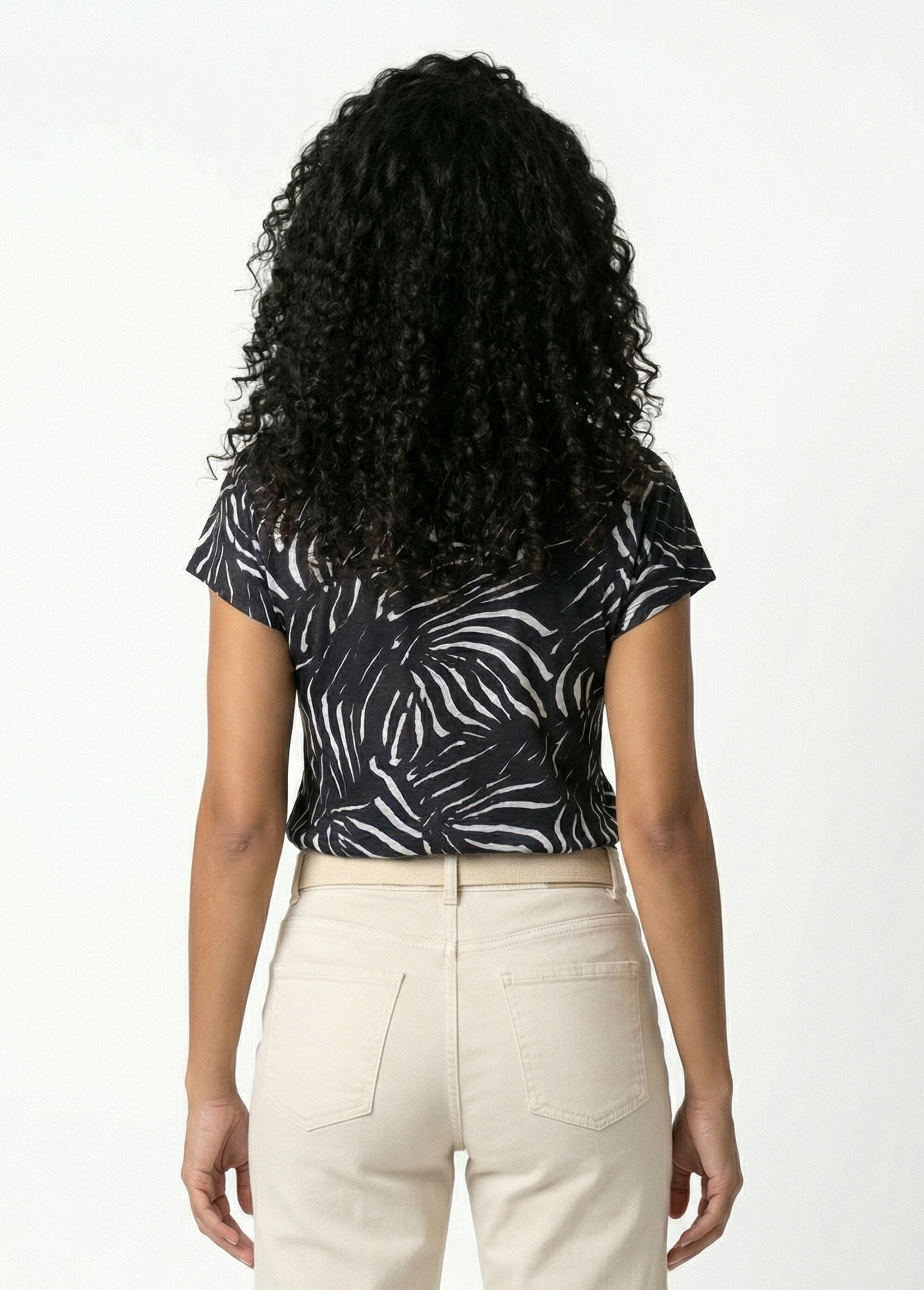 T-shirt_estampada_de_manga_curta_e_gola_redonda_Noir_DO1_slim