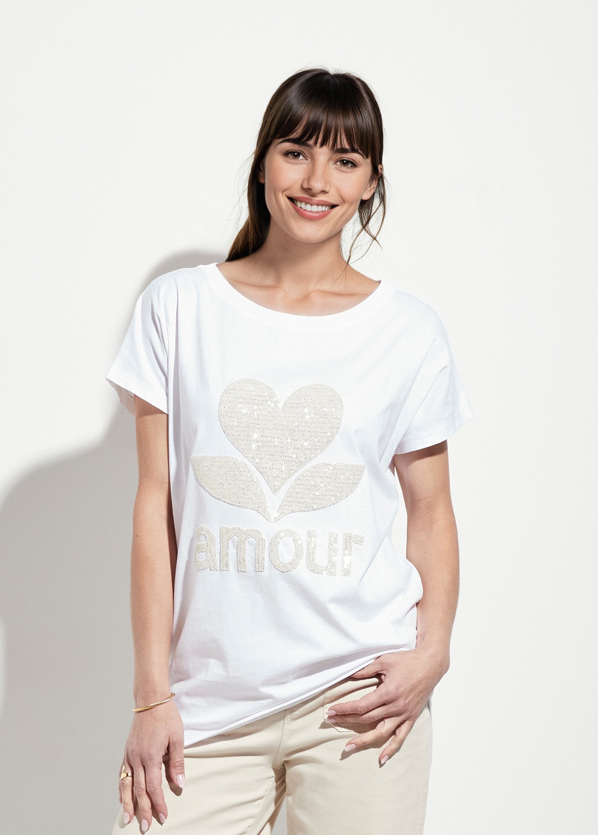 Camiseta_gola_redonda_com_estampa_Love_brilhante_Blanc_FA1_slim