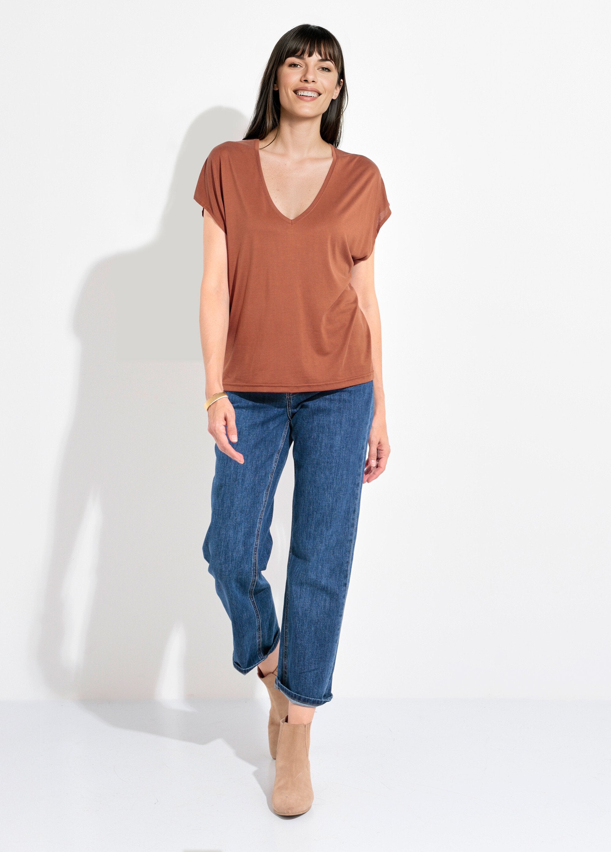 Camiseta_larga_de_manga_curta_Marron_SF1_slim