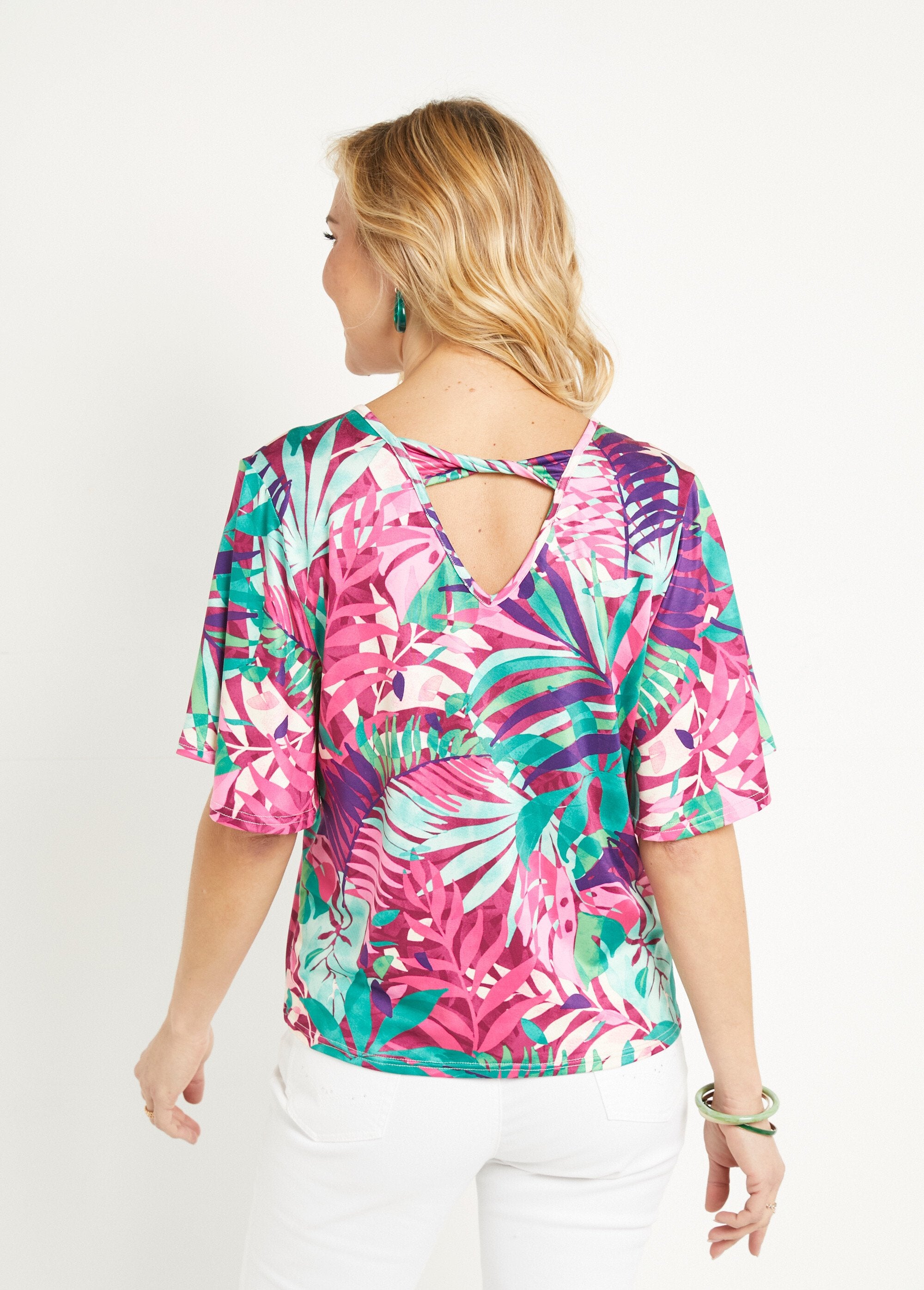 Camiseta_estampada_tropical_com_mangas_borboleta_Multicolore_DO1_slim