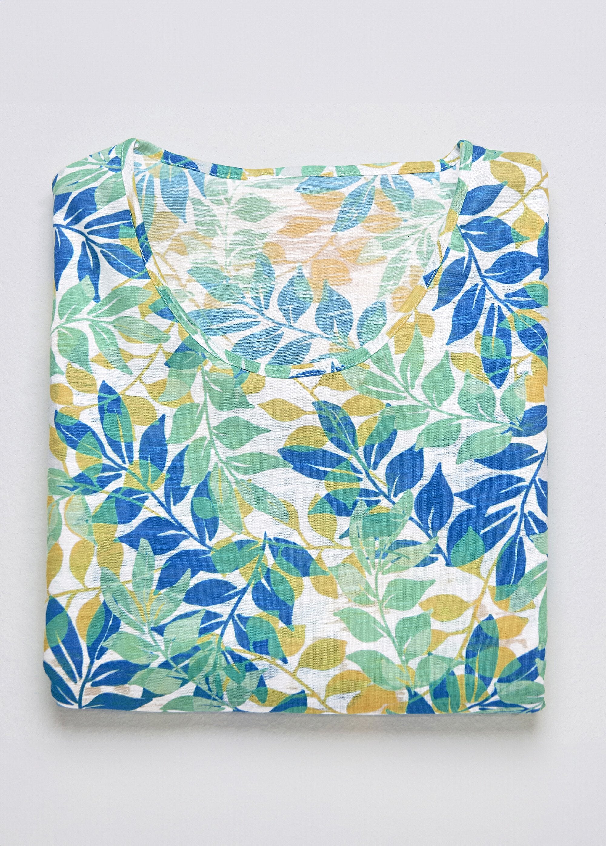 T-shirt_de_manga_curta_e_gola_redonda_com_estampado_de_folhagem_Vert_et_jaune_AP1_slim