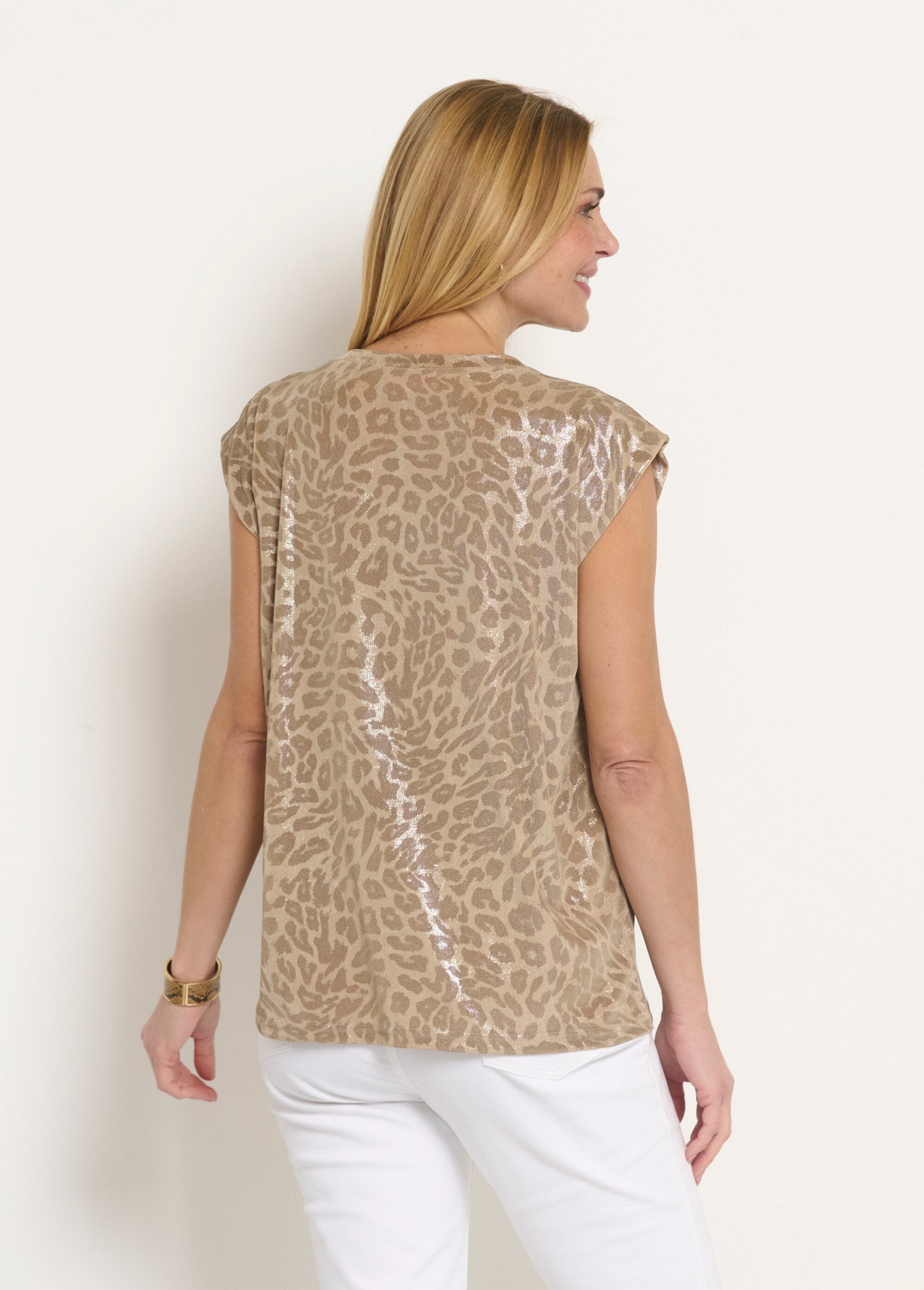 T-shirt_sem_mangas_com_estampado_de_leopardo_metálico_Taupe_irise_DO1_slim