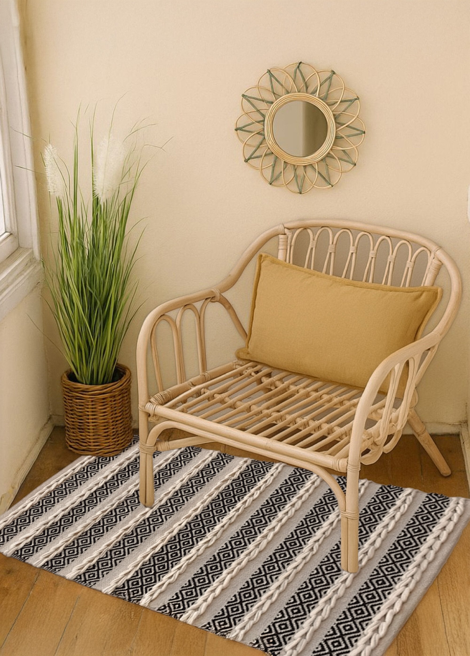 Tapis_lirette_ethnique_rayé,_110x60cm_Blanc_noir_SF1_slim