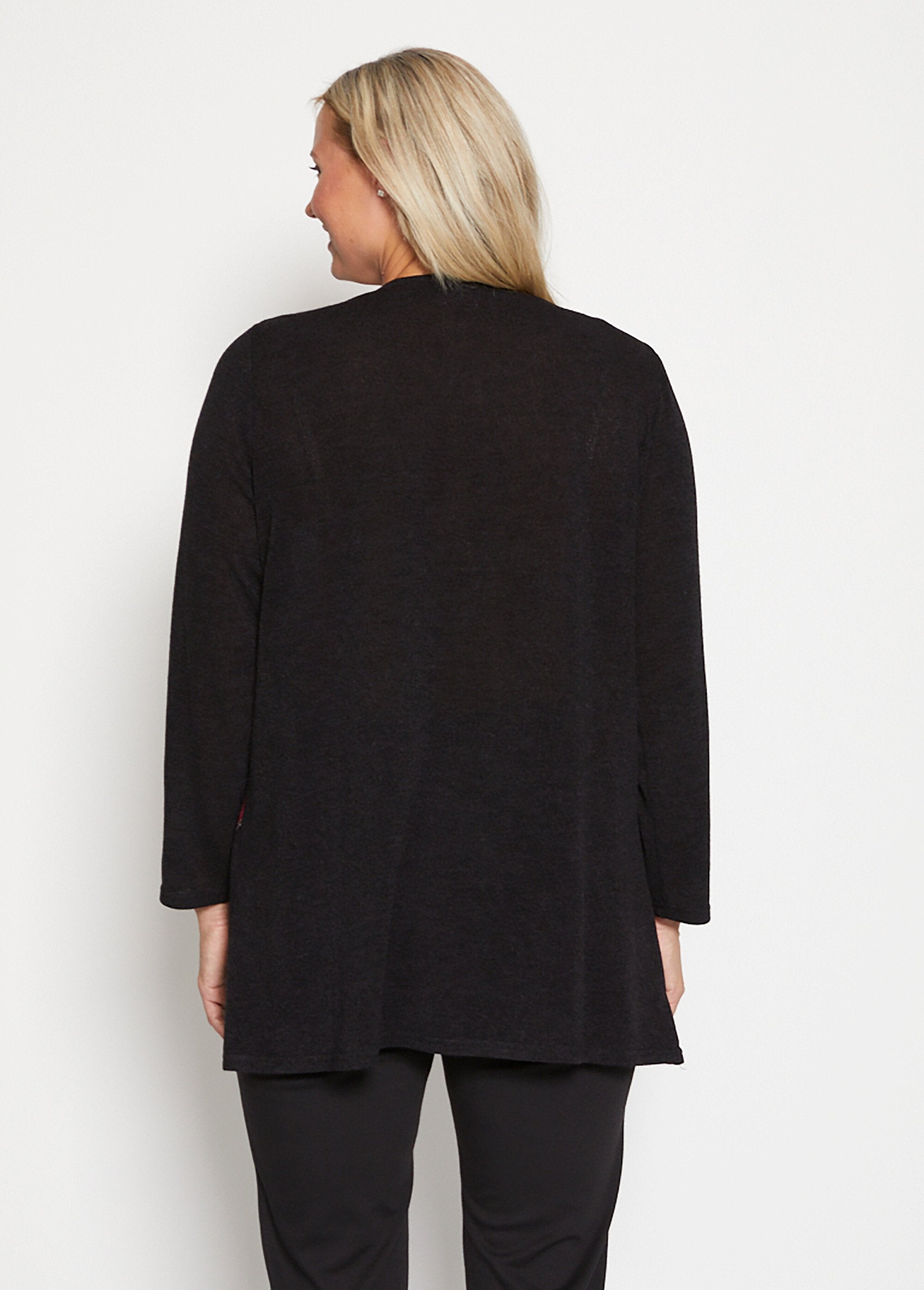 T-shirt_comprida_floral_elástica_Noir_et_bordeaux_DO1_curvy