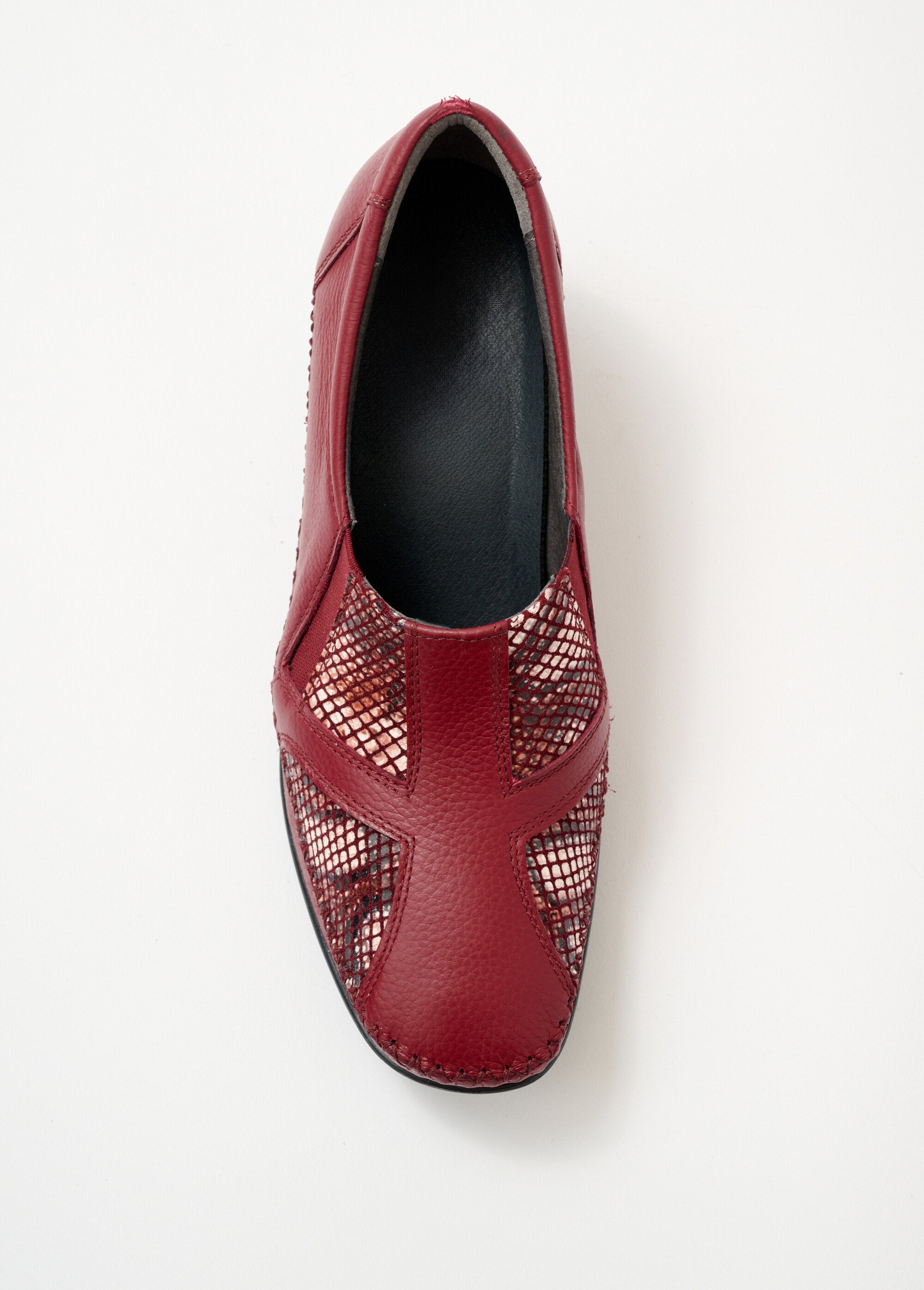 Bombas_de_ajuste_completo_para_pés_sensíveis_Bordéus_OV1_slim