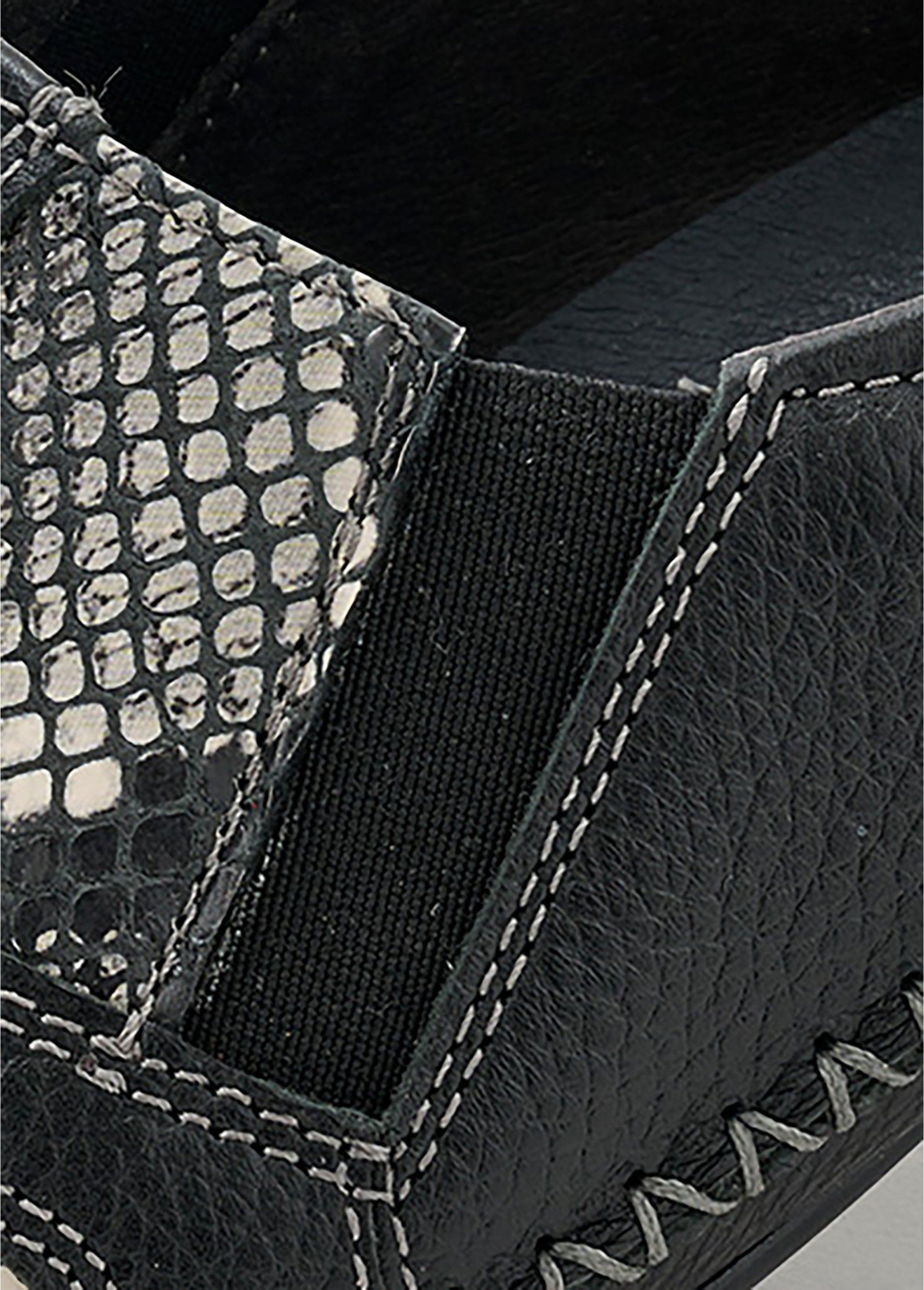 Bombas_de_ajuste_completo_para_pés_sensíveis_PRETO_DE1_slim