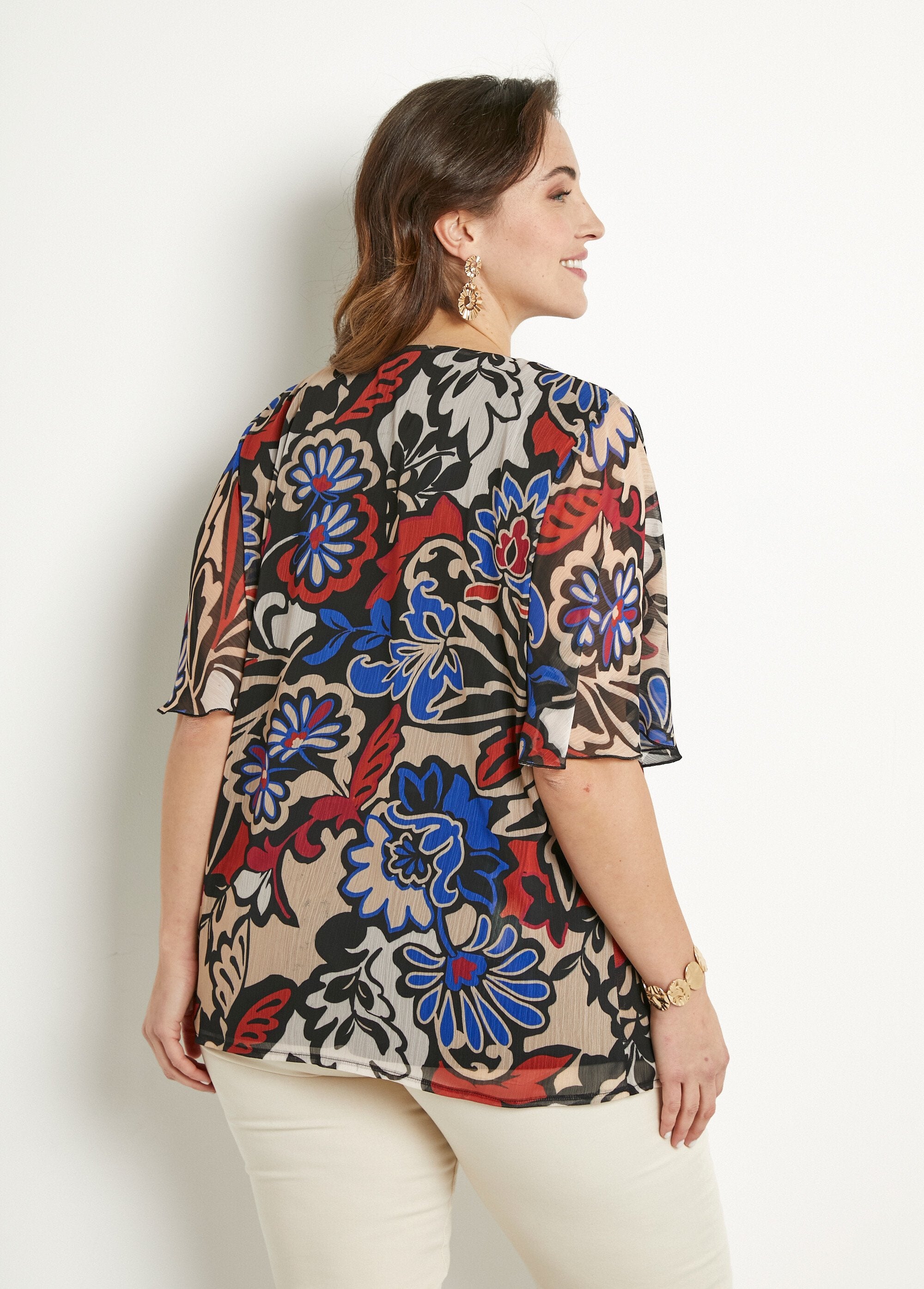 Túnica_longa_solta_de_voile_estampado_Noir_et_ecru_DO1_curvy