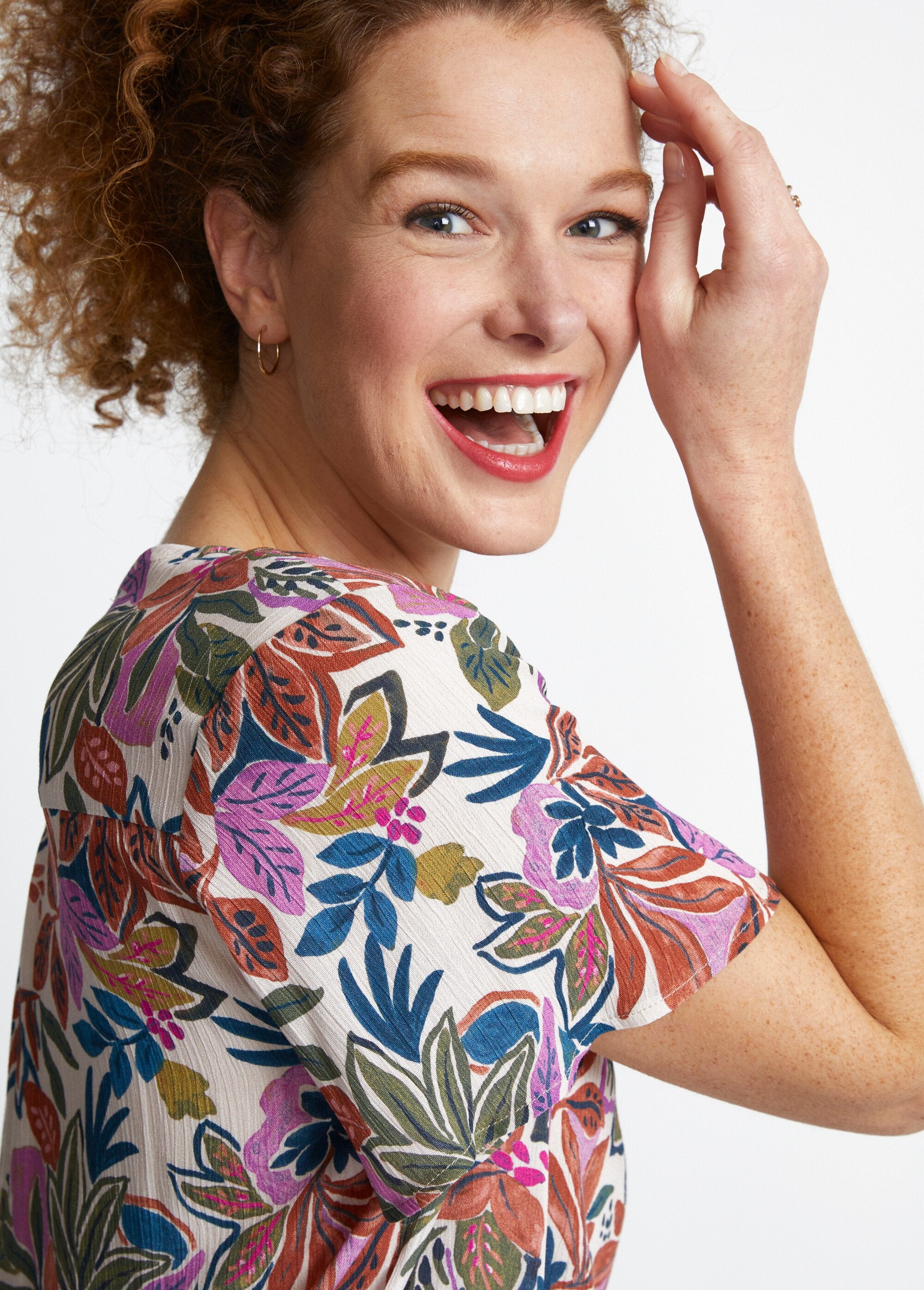 Túnica_comprida_estampada_com_trança_de_fantasia_Rose_et_bleu_DE2_slim