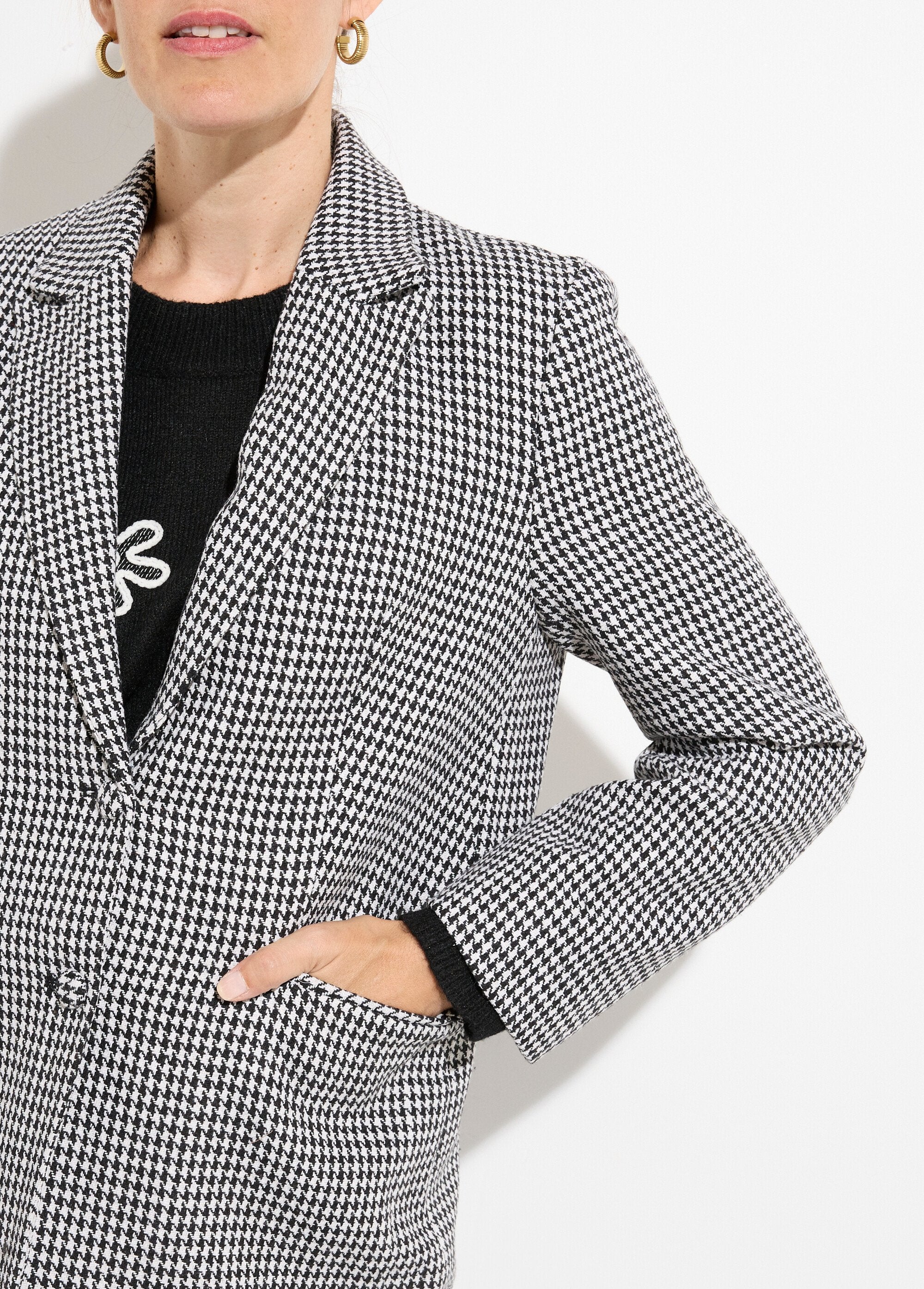 Casaco_em_jacquard_houndstooth_com_gola_à_medida_Noir_et_blanc_DE1_slim