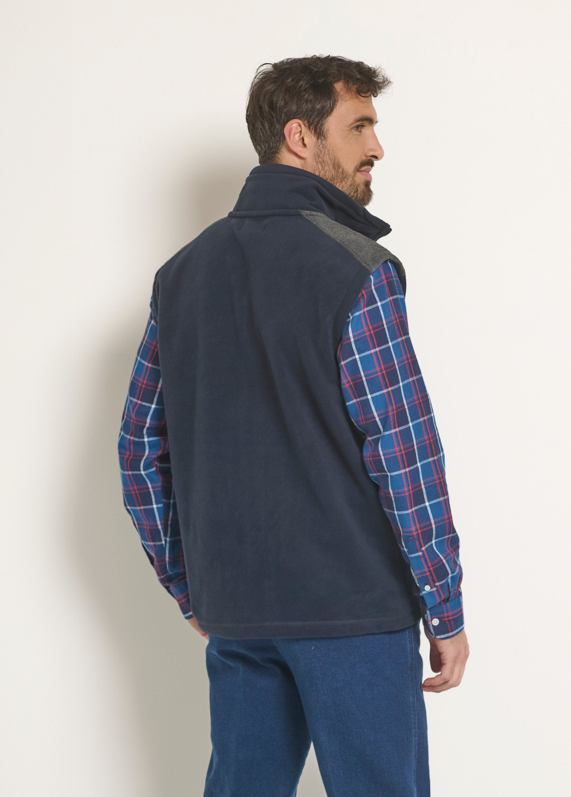 Casaco_de_lã_sem_mangas_em_dois_tons_Marine_DO1_slim