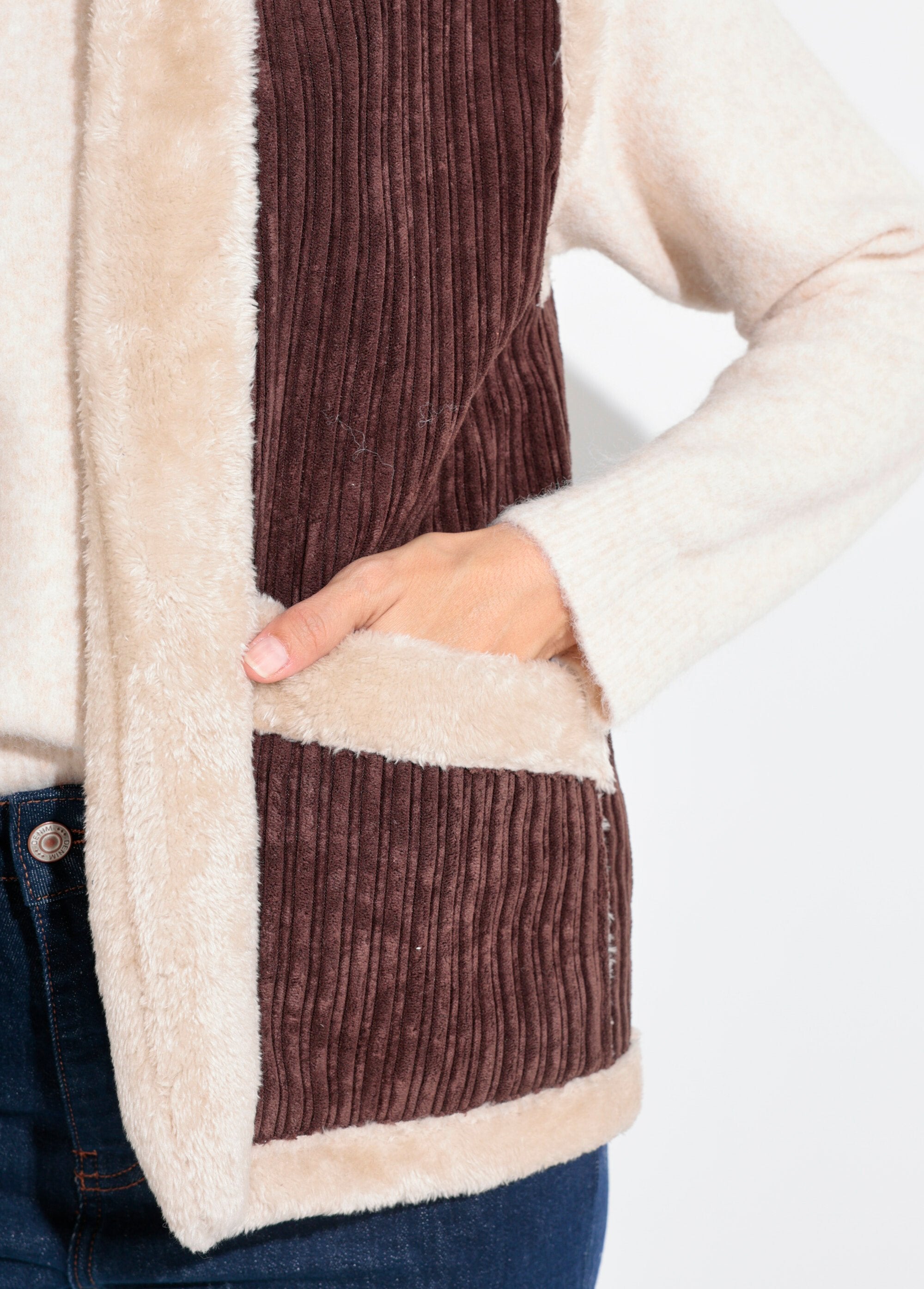 Casaco_de_veludo_e_pele_sem_mangas_Marron_DE2_slim