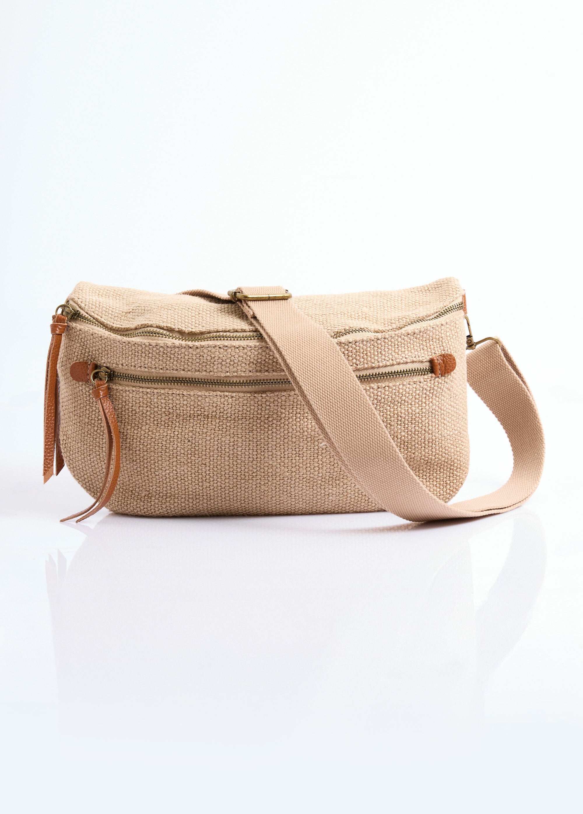Bolsa_de_cintura_grande_em_juta_+_pormenores_em_pele_Beige_FA1_slim
