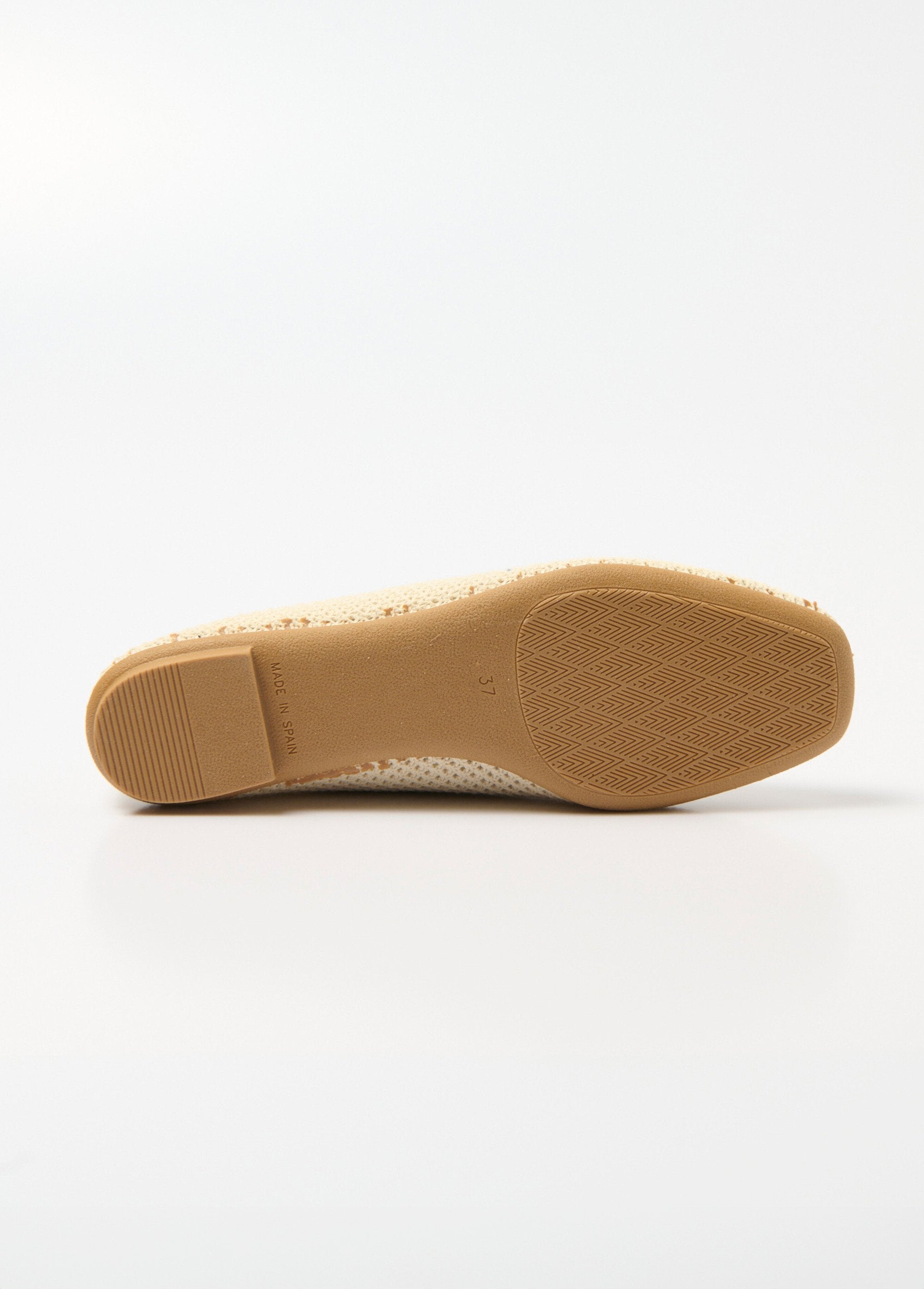 Ballerines_ouvertes_textile_brodé_talon_plat_Beige_UN1_slim