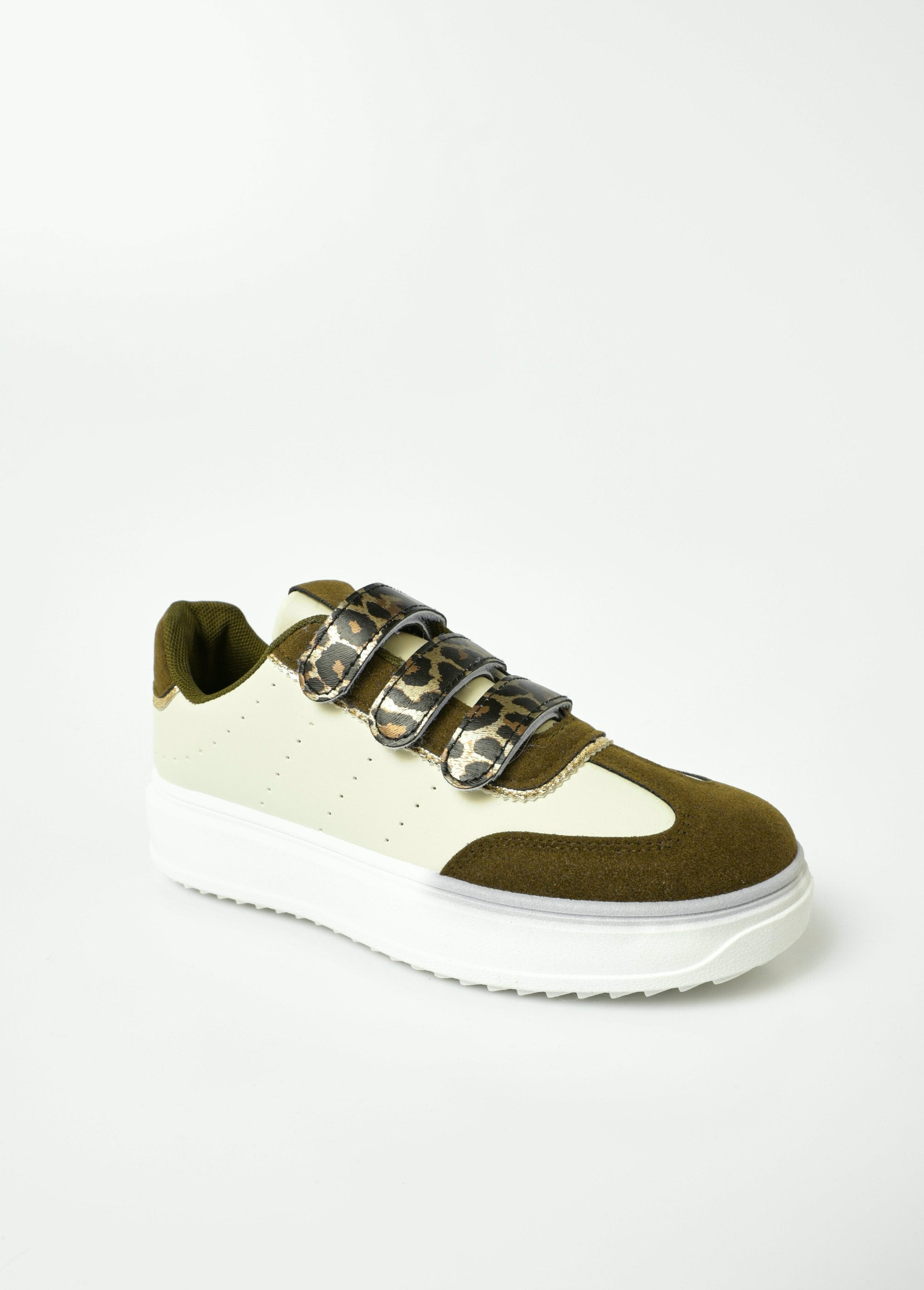 Tênis_bimaterial_com_velcro_de_estampa_animal_Kaki_FA1_slim