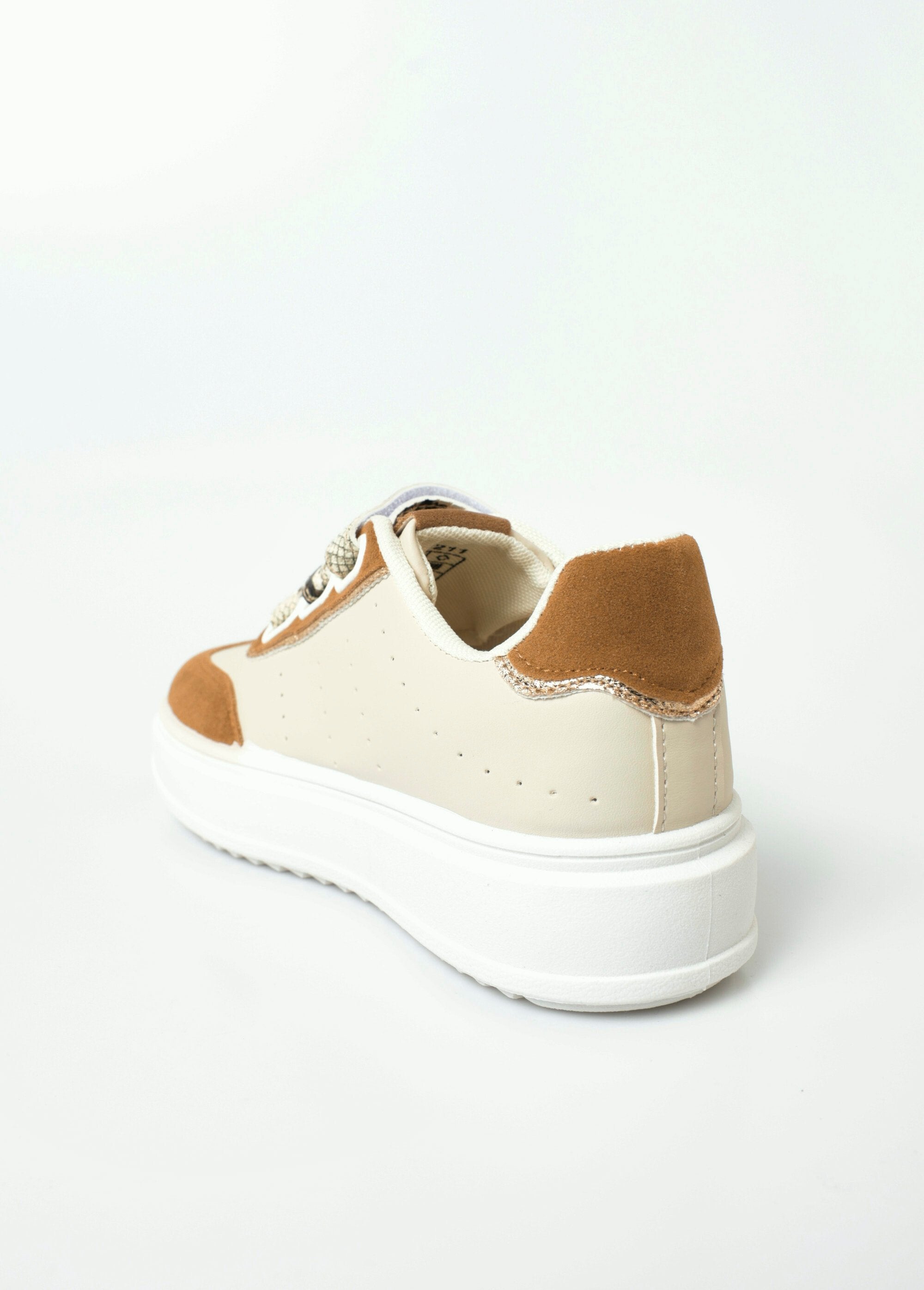 Tênis_bimaterial_com_velcro_de_estampa_animal_Beige_DO1_slim