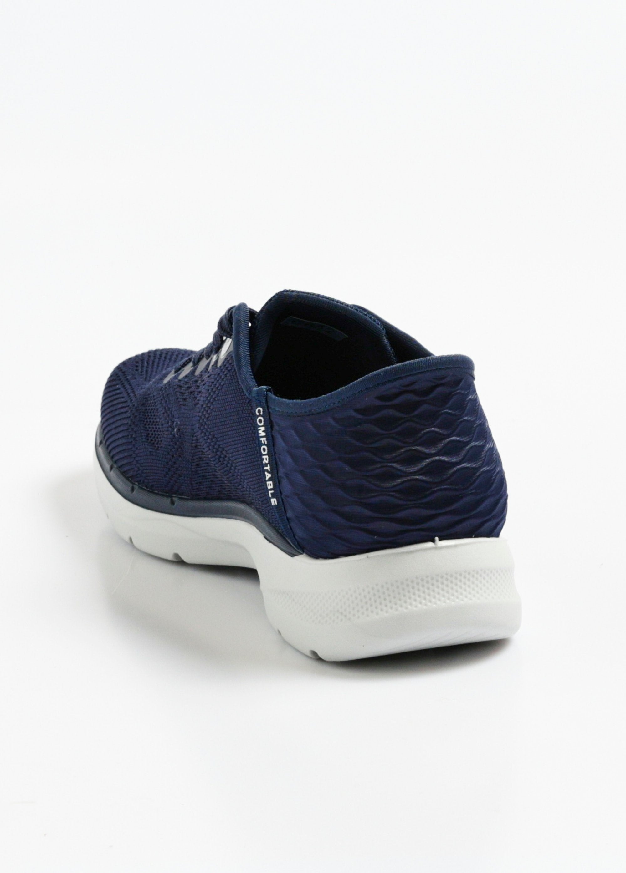 Baskets_confort_en_mesh_avec_lacets_Marine_DO1_slim