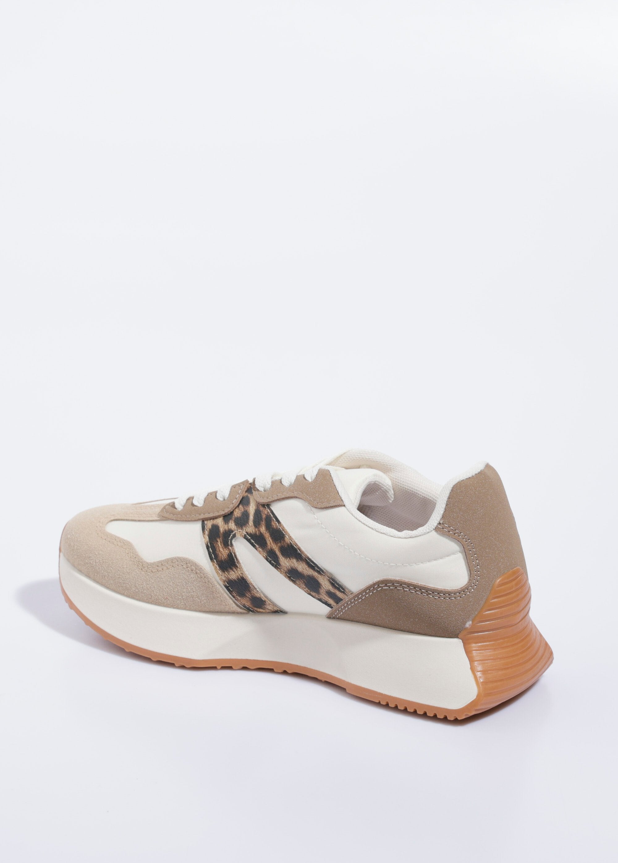 Baskets_joggers_à_semelle_compensée_Leopard_DO1_slim