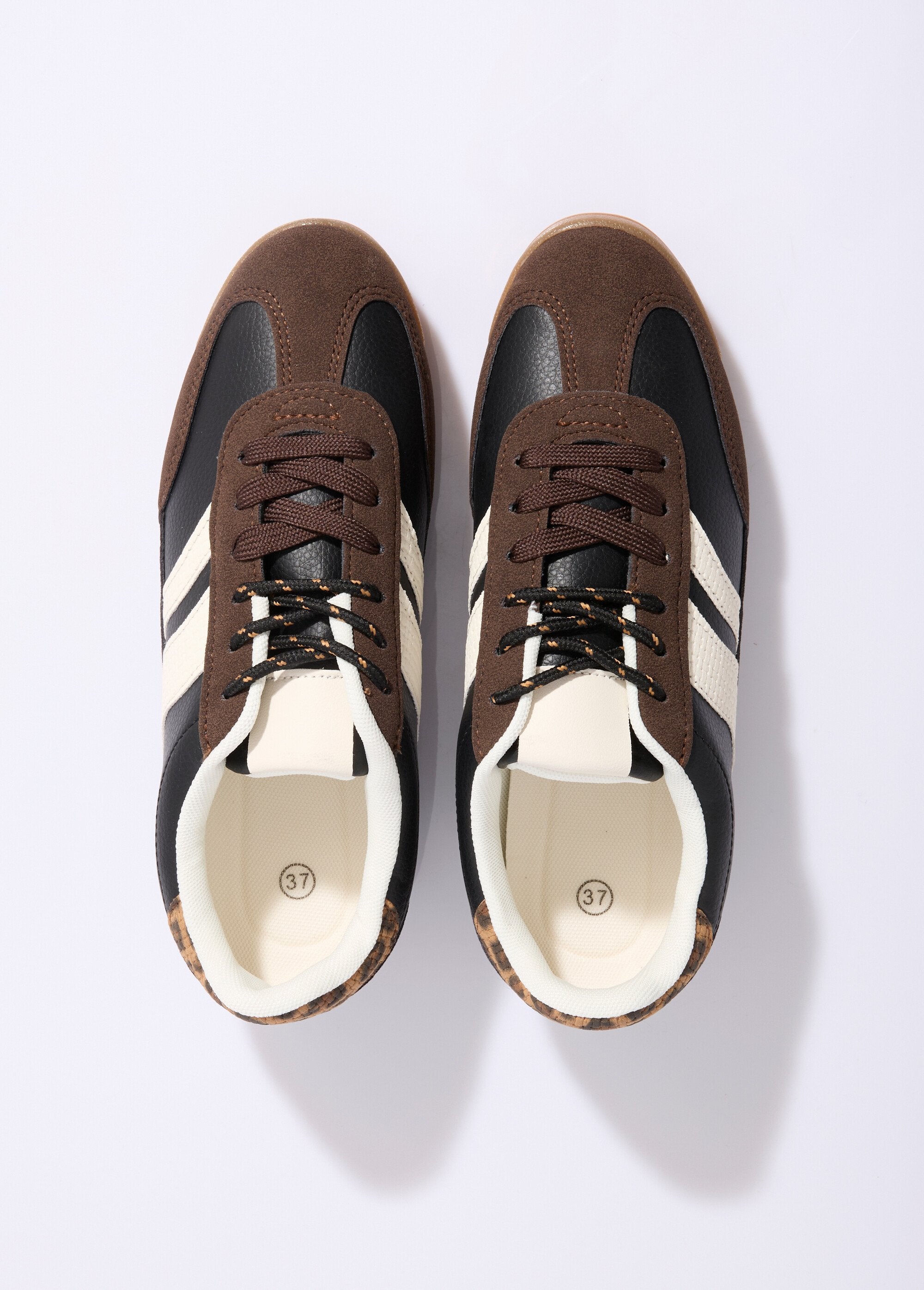 Baskets_multimatières_+_2_paires_lacets_Noir_OV1_slim