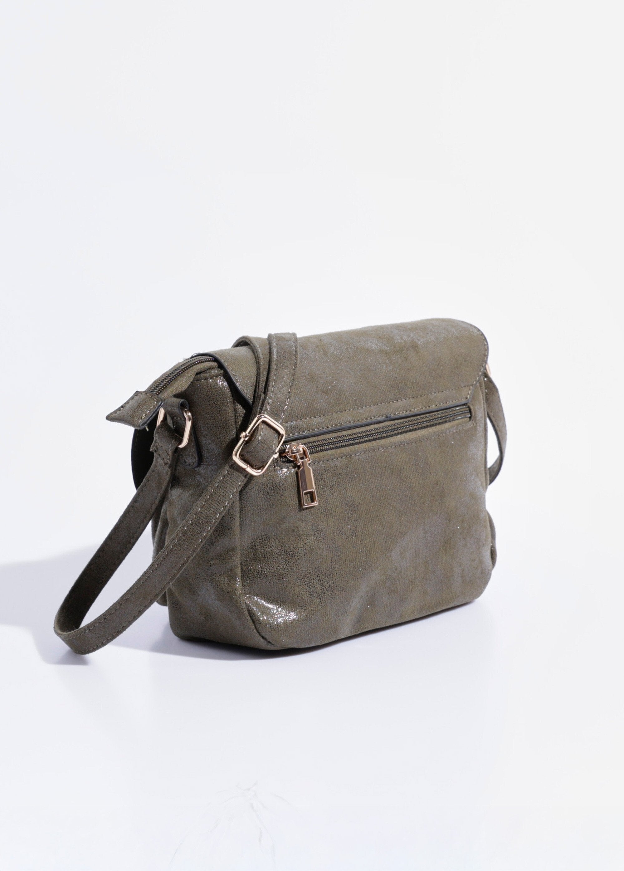 Bolsa_iridescente_com_aba_e_2_fivelas_Vert_DO1_slim