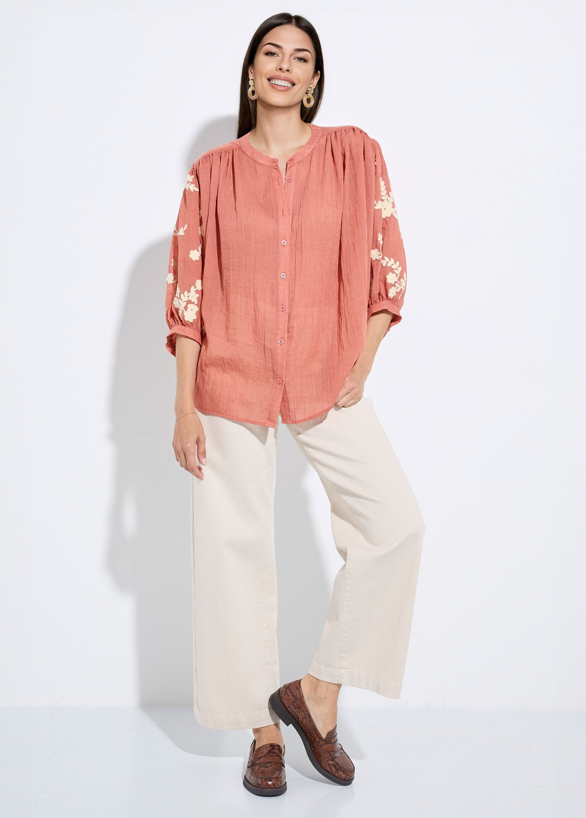 Blouse_chambray,_broderies_contrastantes_Brique_SF1_slim