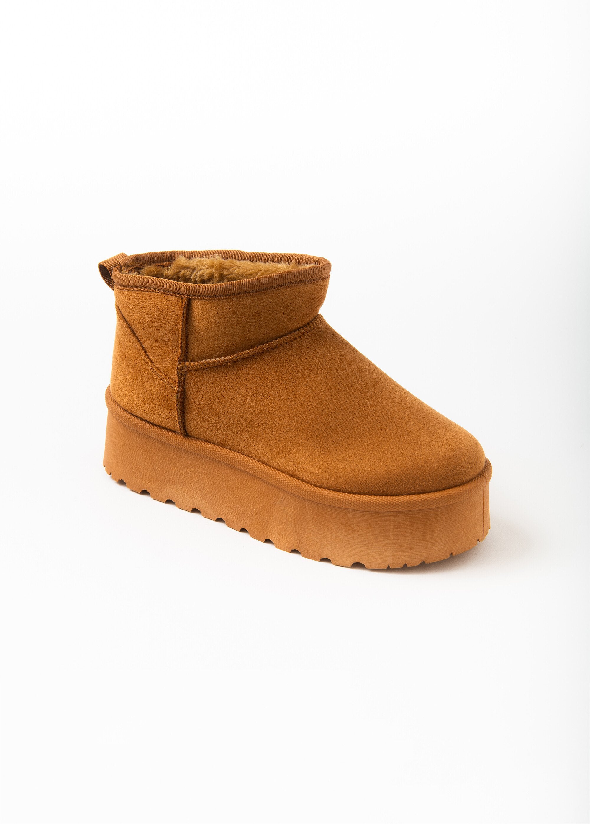 Botas_quentes_com_forro_em_camurça_Camel_FA1_slim