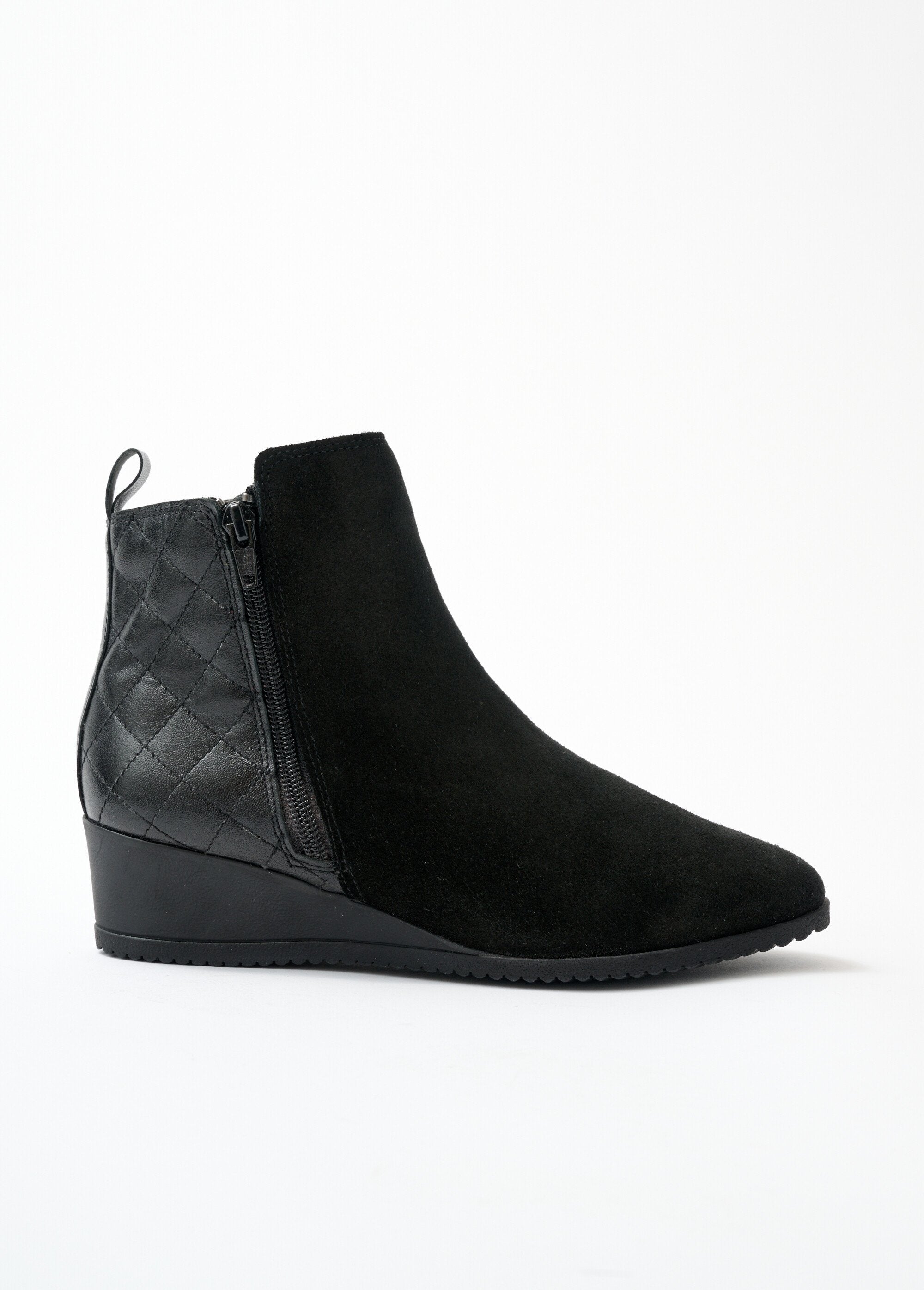 Botas_confortáveis_​​de_couro_com_zíper_largo_PRETO_DR1_slim