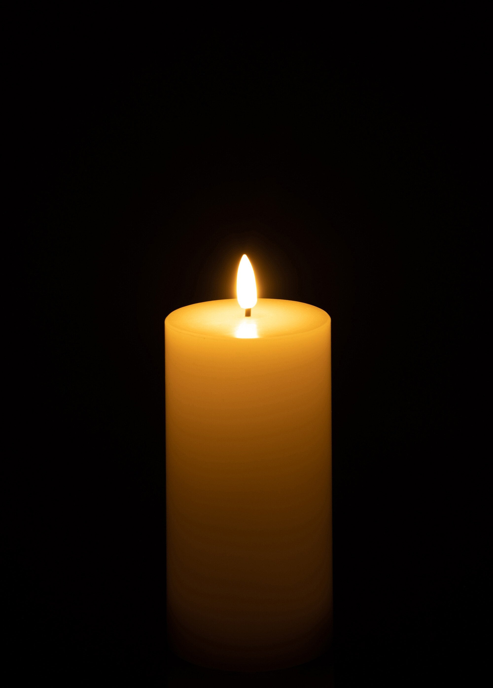 Vela_LED,_branca_Blanc_FA2_slim