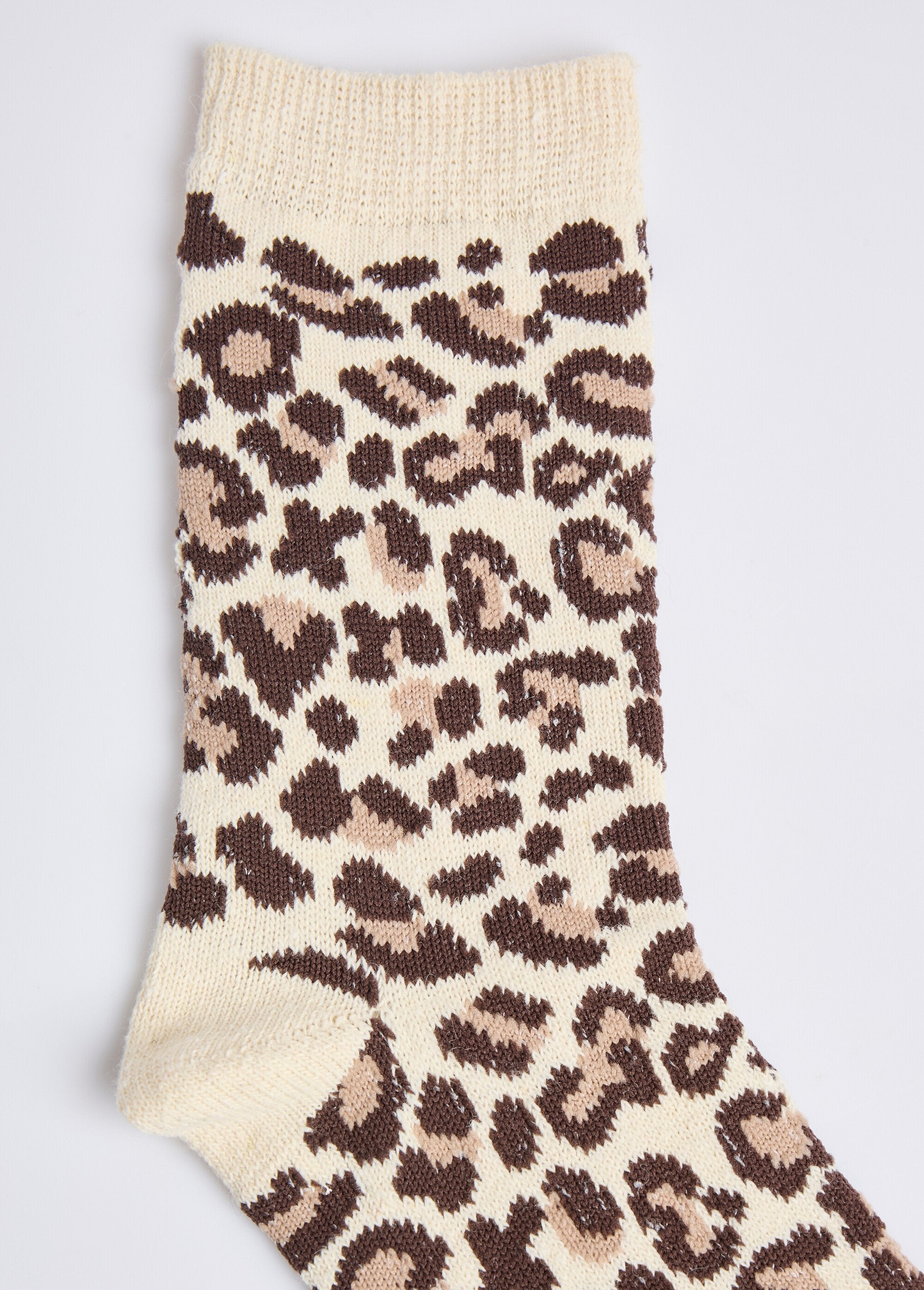 Chaussettes_motif_léopard_avec_laine_Leopard_et_beige_DE2_slim