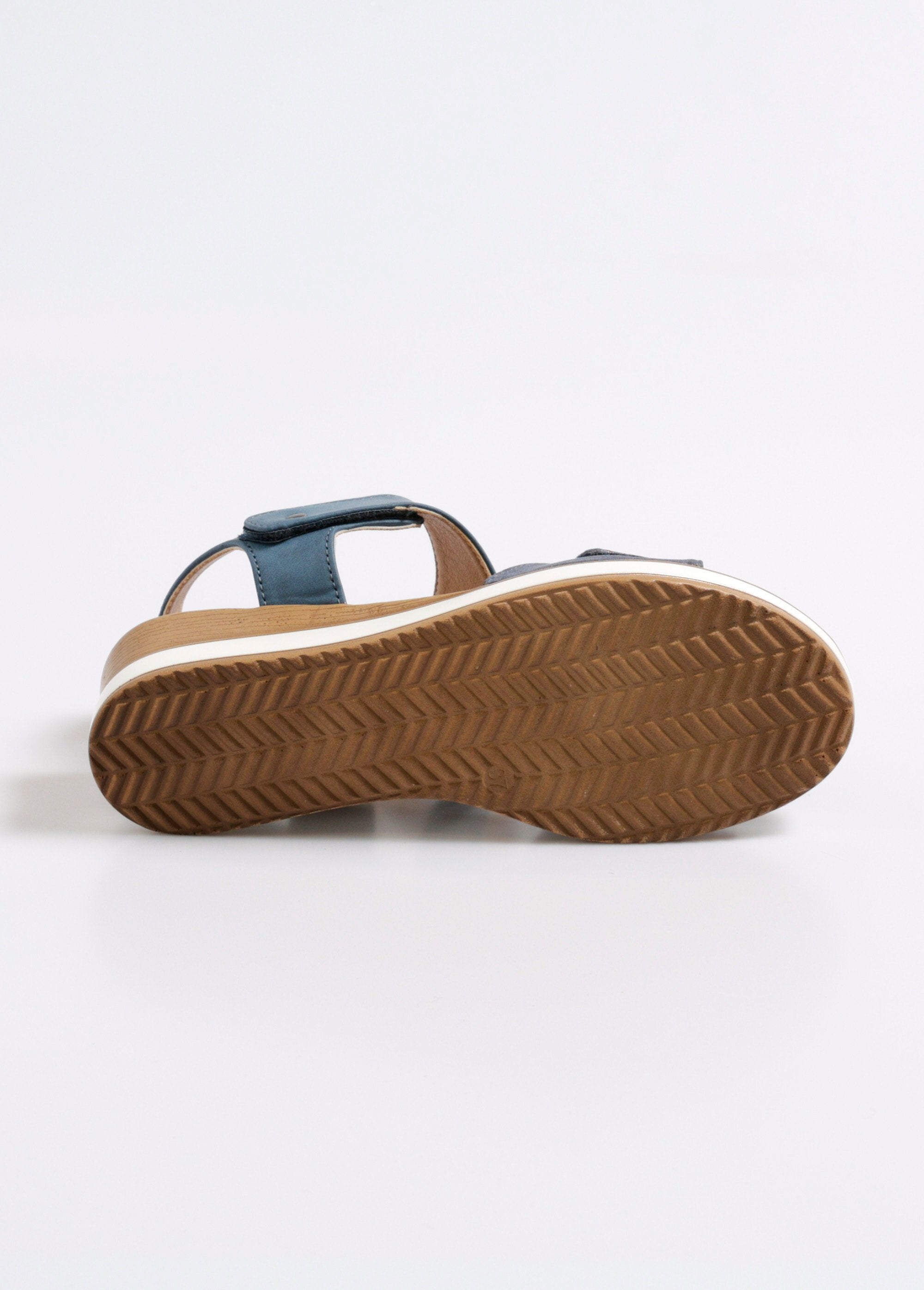 Sandálias_plataforma_com_tiras_de_velcro_Marine_UN1_slim