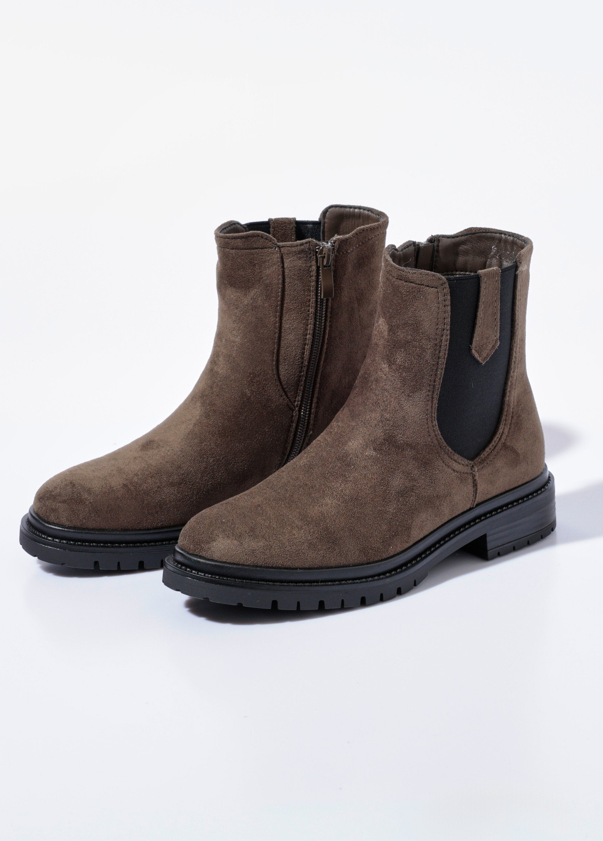 Botas_Chelsea_com_sola_dentada_Kaki_DE1_slim