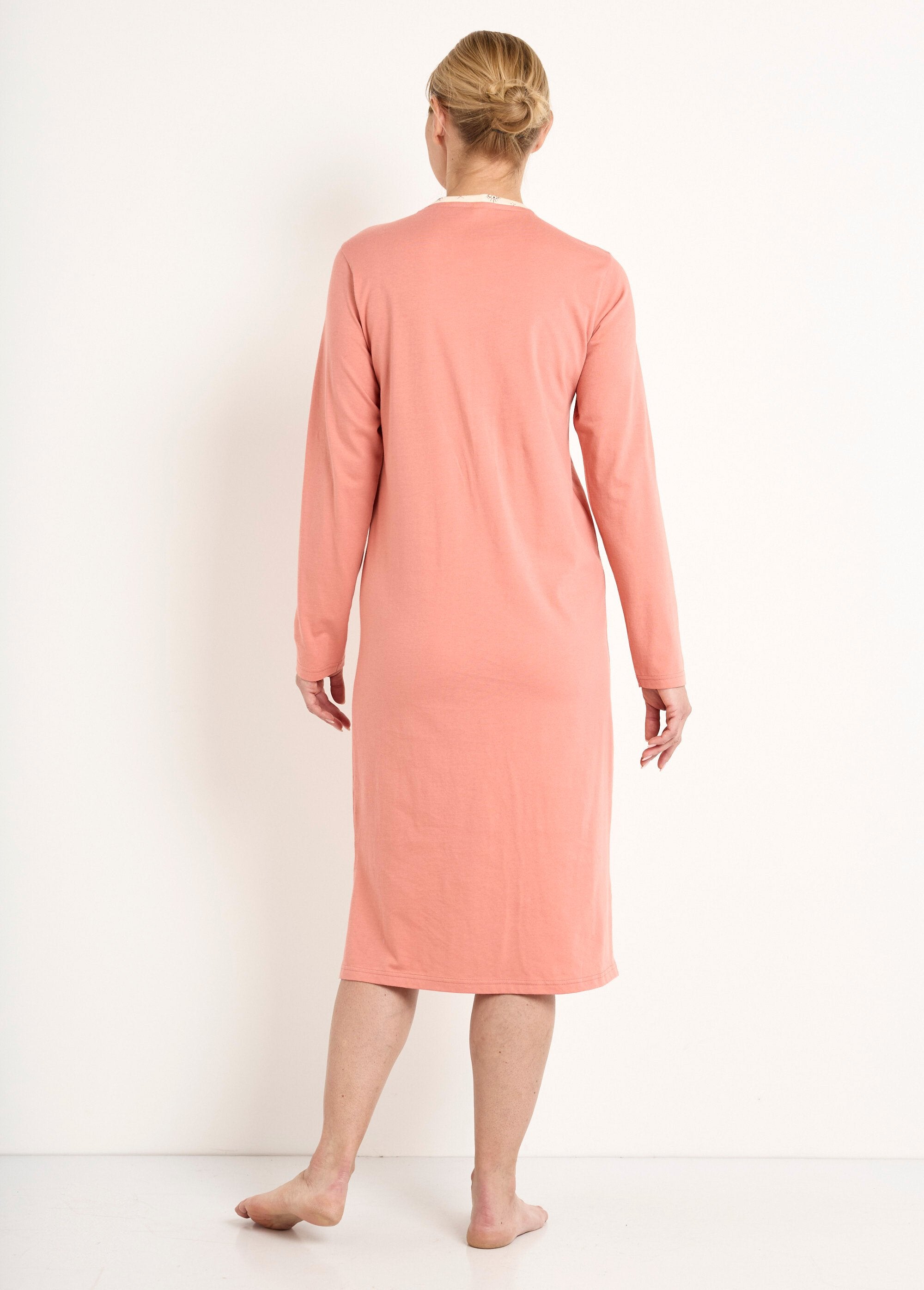 Camisola_de_algodão_com_botões_e_comprimento_médio_Terracotta_DO1_slim