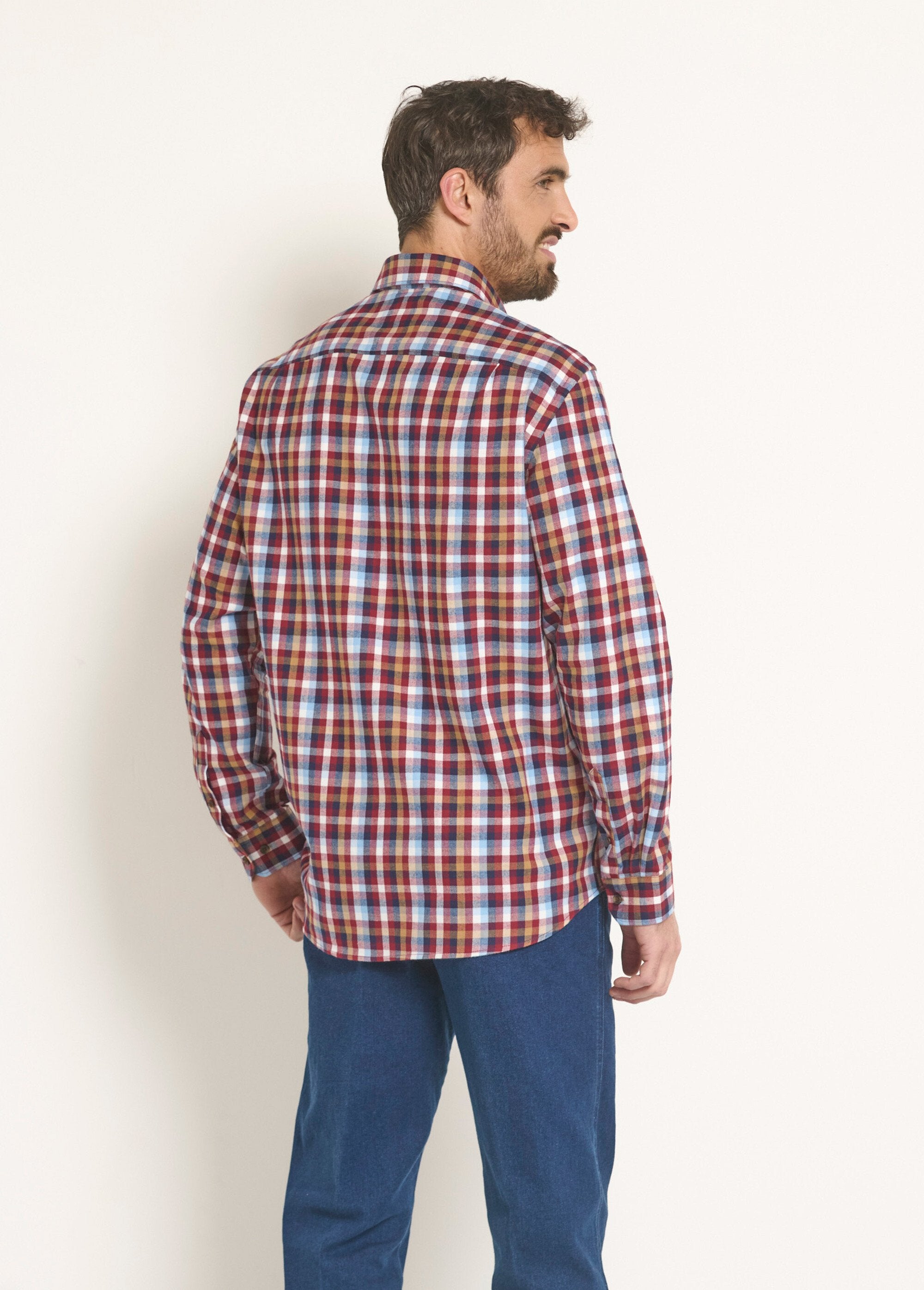 Camisa_de_flanela_com_detalhes_em_veludo,_chique_Carreaux_rouge_DO1_slim