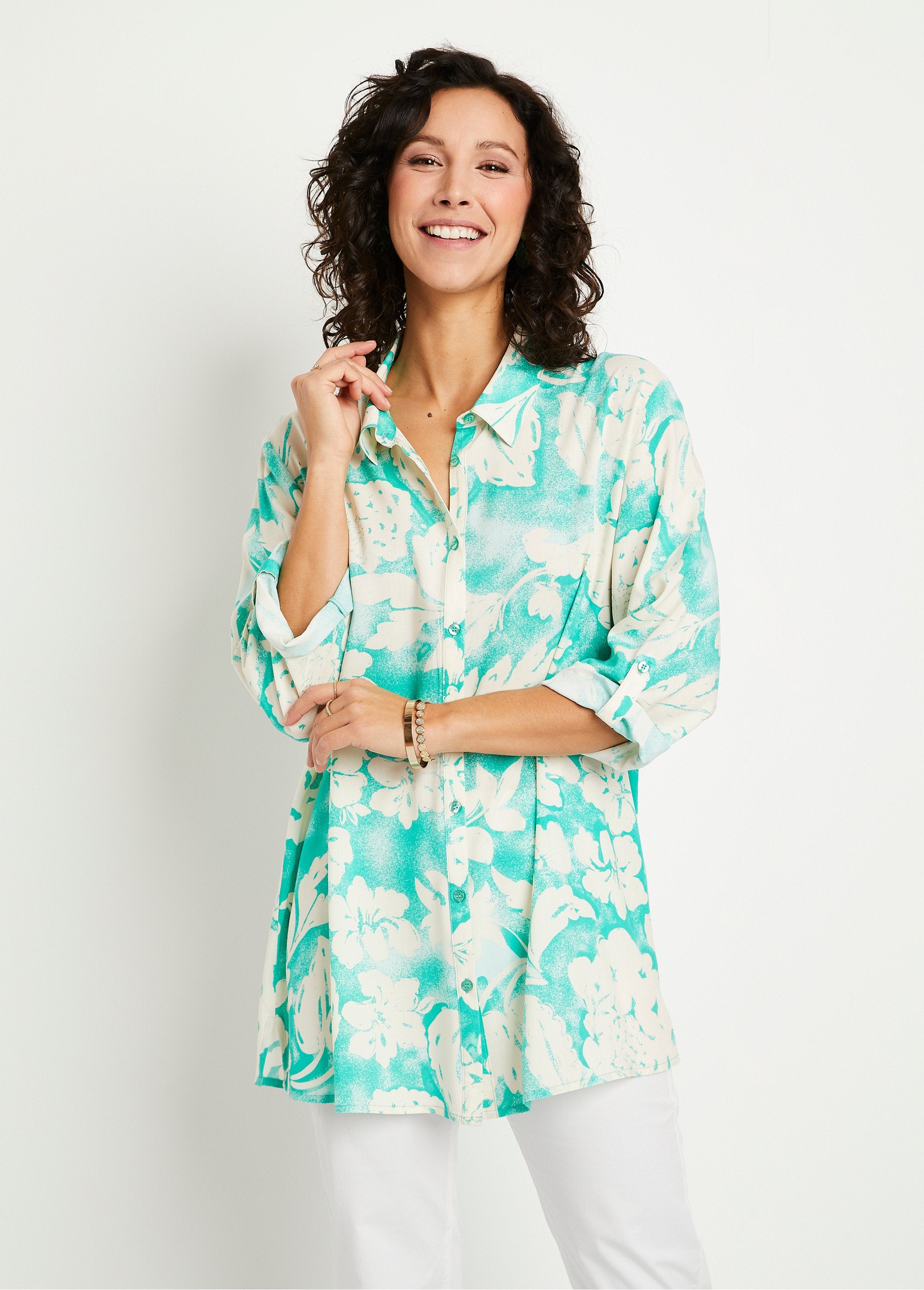 Blusa_longa_floral_solta_Verde_e_branco_FA1_slim