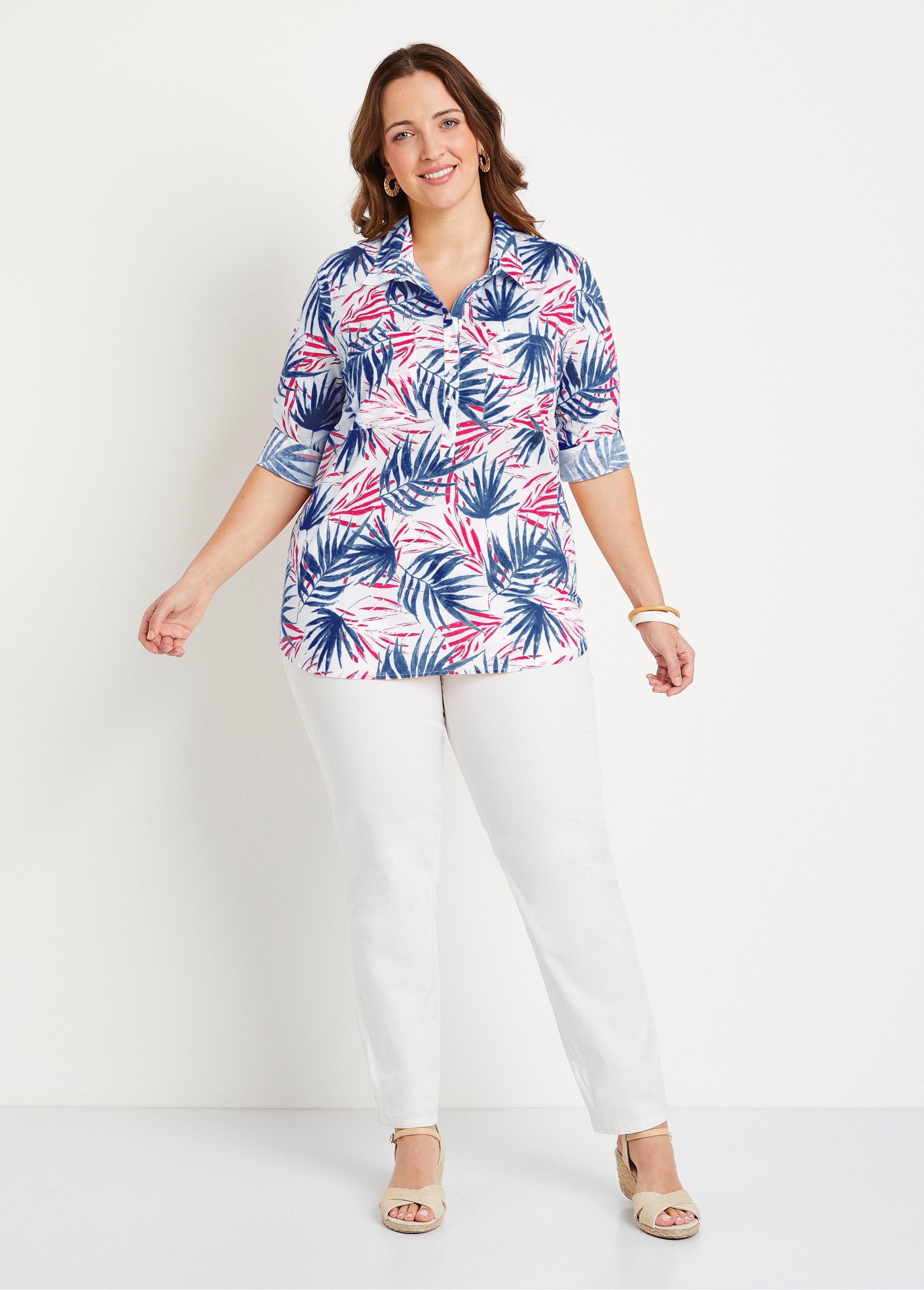 Blusa_longa_estampada_de_algodão_com_botões_Impressão_azul_SF1_curvy