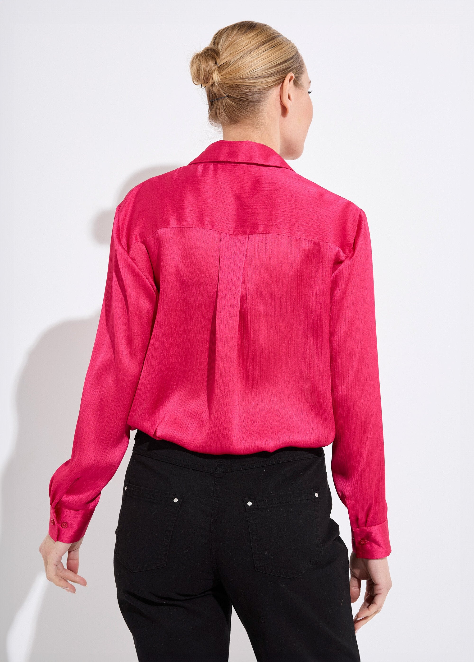 Blusa_de_cetim_com_botões_e_manga_comprida_Fuchsia_DO1_slim