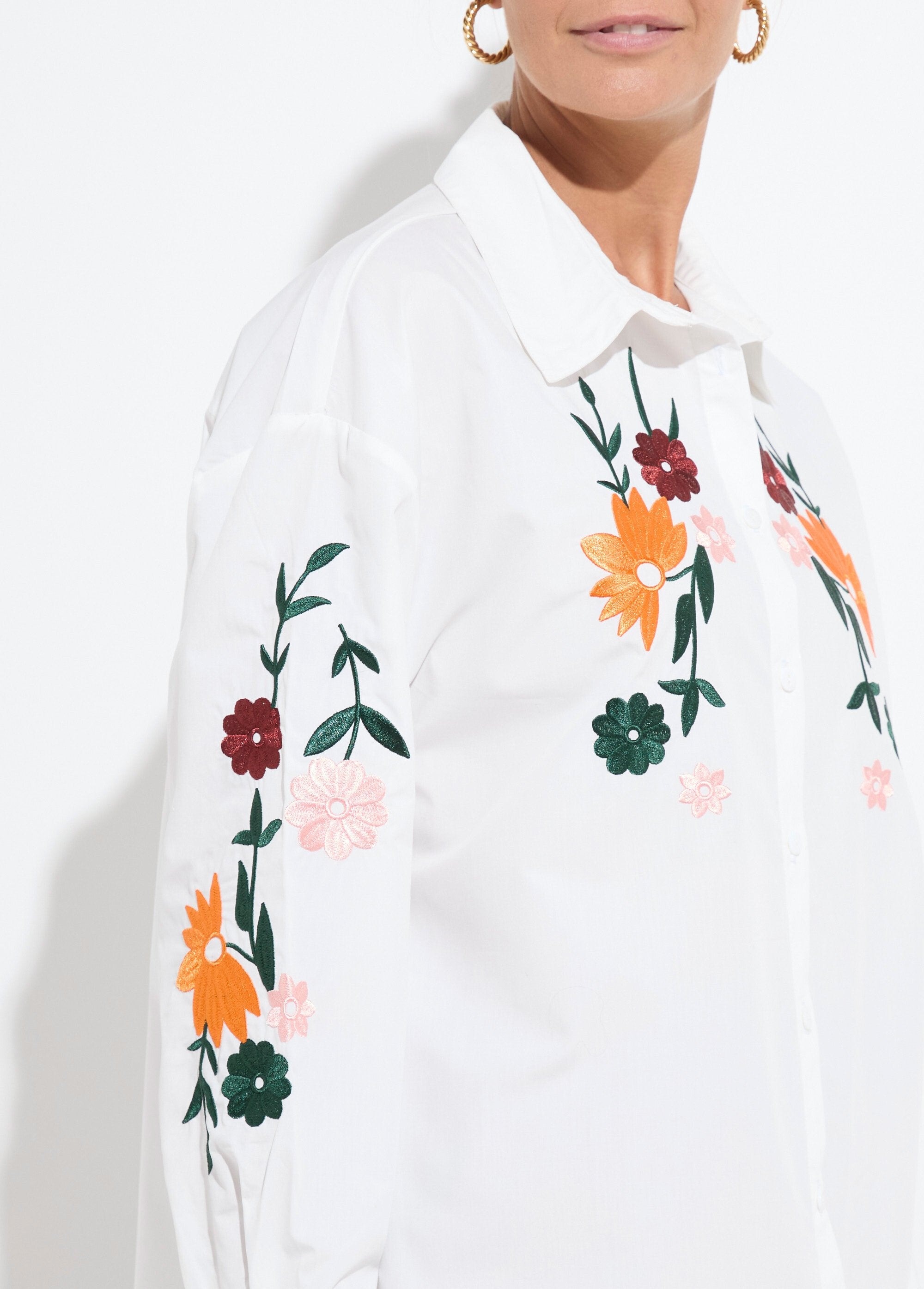 Blusa_longa_de_poliéster_e_algodão_bordada_com_botões_Multicolore_DE1_slim